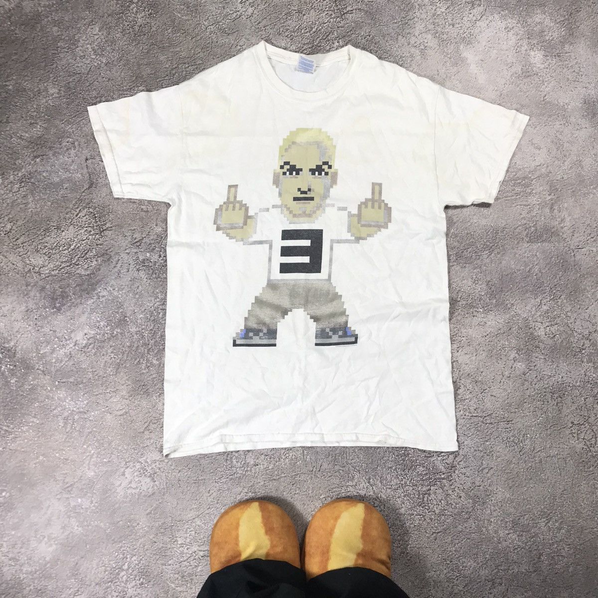 Band Tees VINTAGE Y2K EMINEM TOUR RAP BAND TEE WEMBLEY 2014 FACE Size US M / EU 48-50 / 2 - 1 Thumbnail