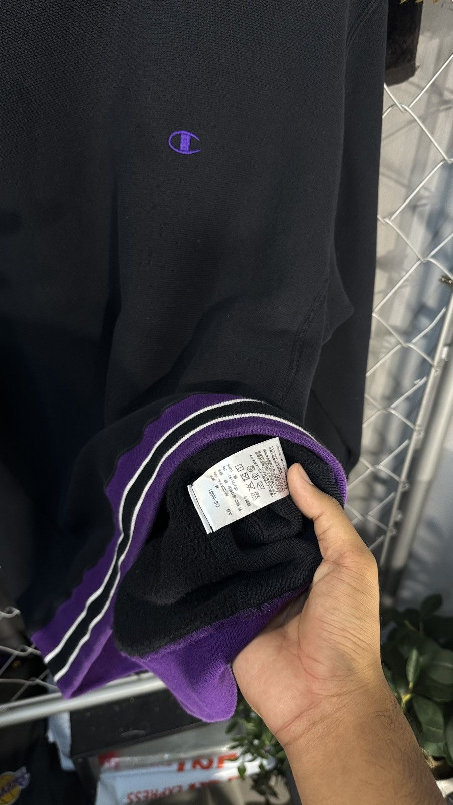 Champion VINTAGE REVERSE WEAVE CREWNECK SWEATSHIRT BLACK PURPLE WHITE Size US M / EU 48-50 / 2 - 6 Thumbnail