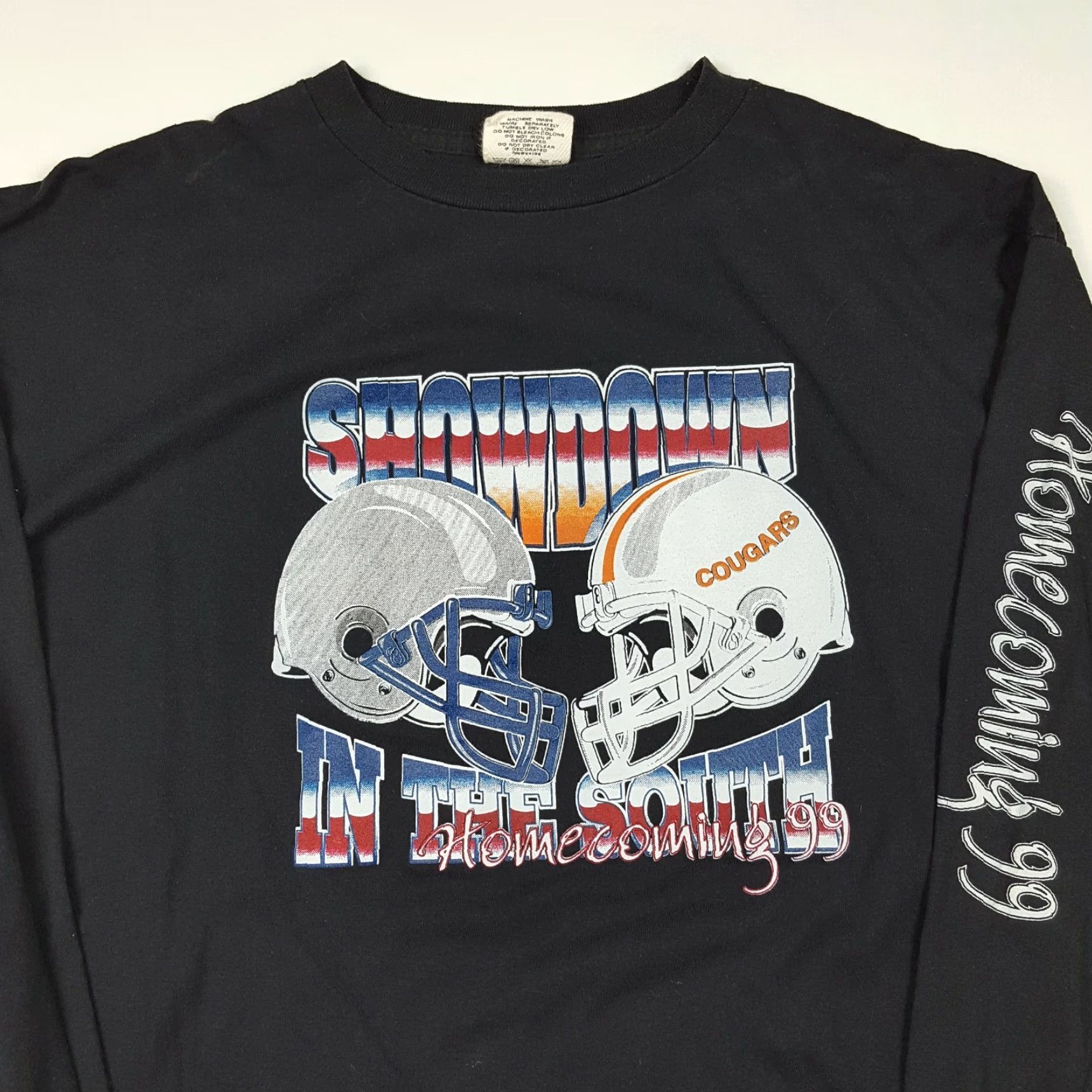 Vintage VTG 1999 Showdown In The South Mens XL Long Sleeve Football T Shirt Black Shirt Football Retro 90s Sports VINTAGE Size US XL / EU 56 / 4 - 2 Thumbnail