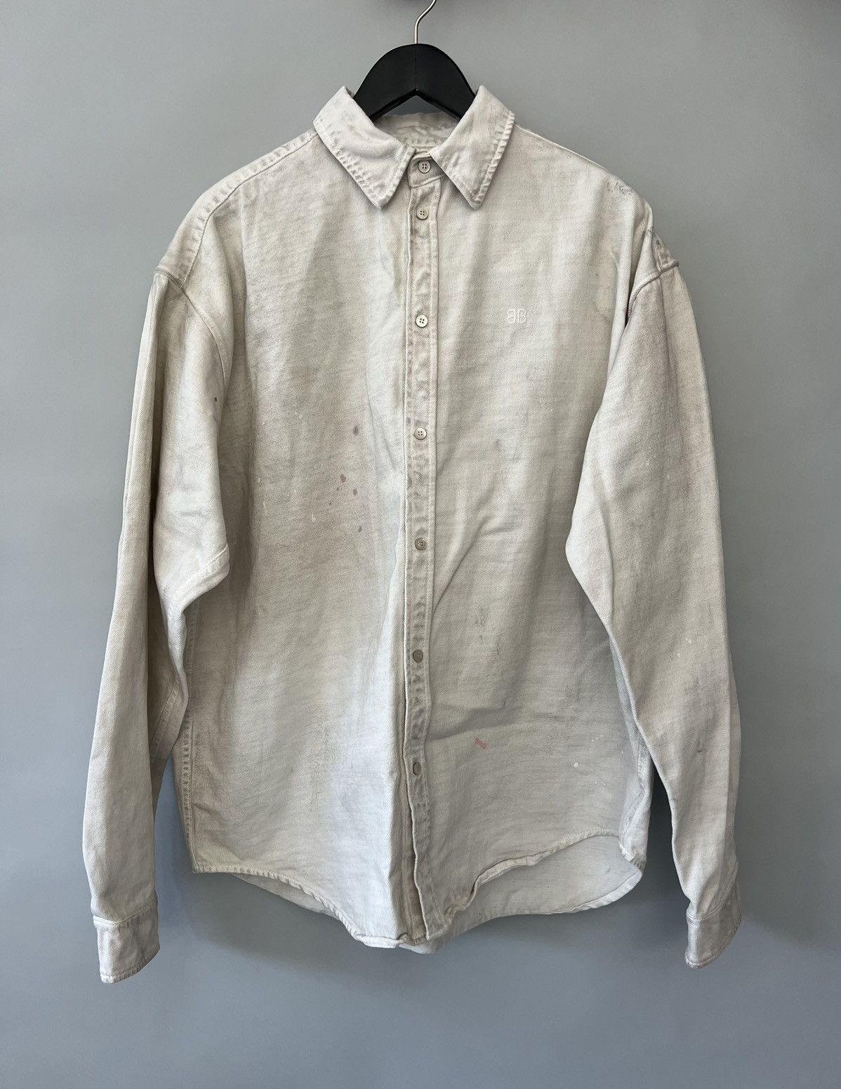Balenciaga Balenciaga BB Logo Denim Shirt Dirty Cream Size US S / EU 44-46 / 1 - 1 Thumbnail