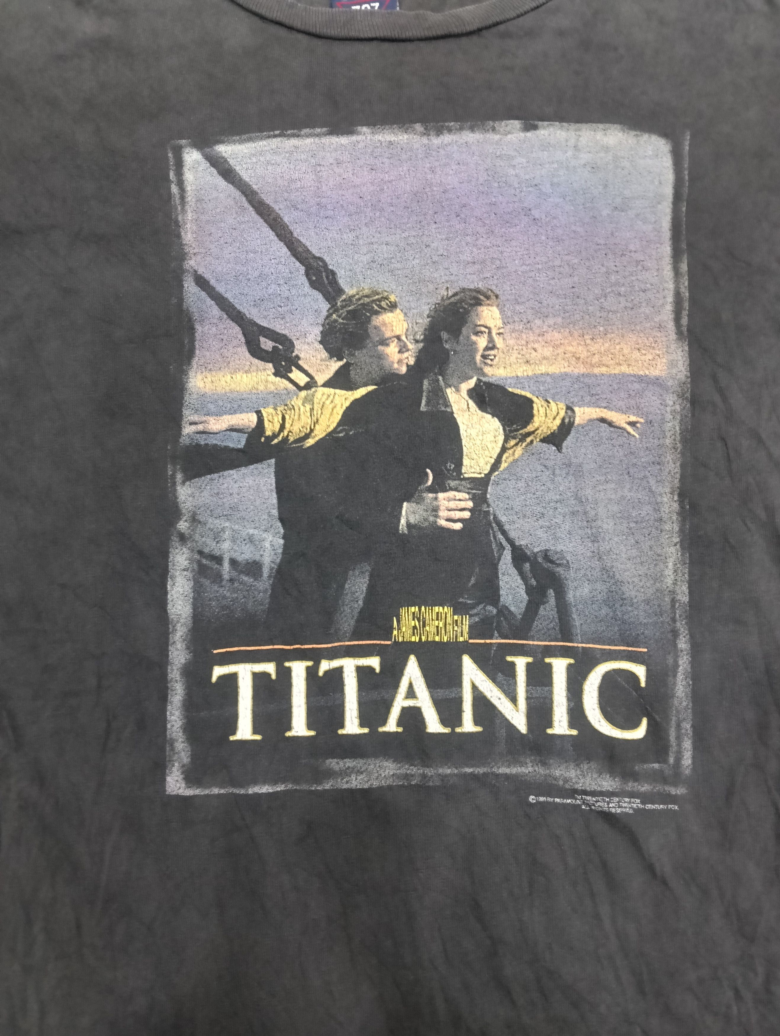 Vintage Vintage Titanic Leonardo Di Caprio Size US L / EU 52-54 / 3 - 1 Thumbnail