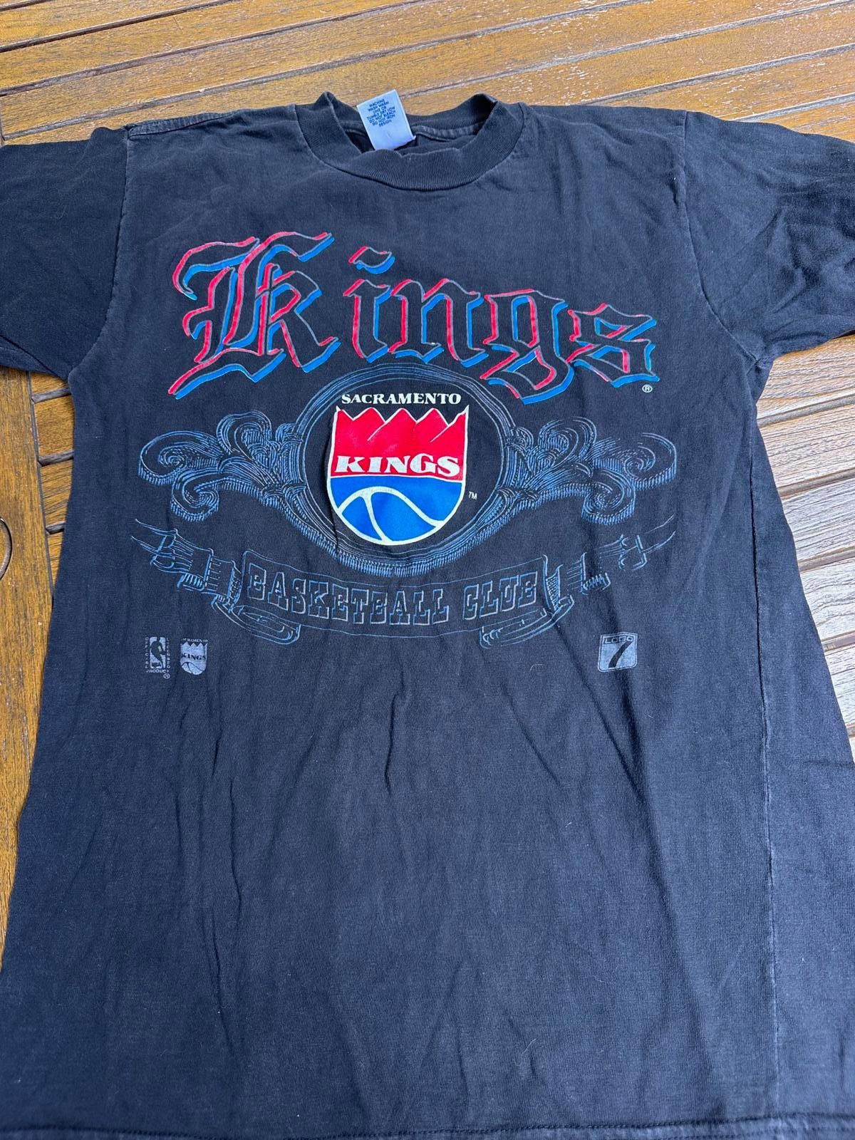 Logo 7 90s Sacramento Kings Bball Club Tee Vintage NBA Black Fade Size US M / EU 48-50 / 2 - 1 Thumbnail