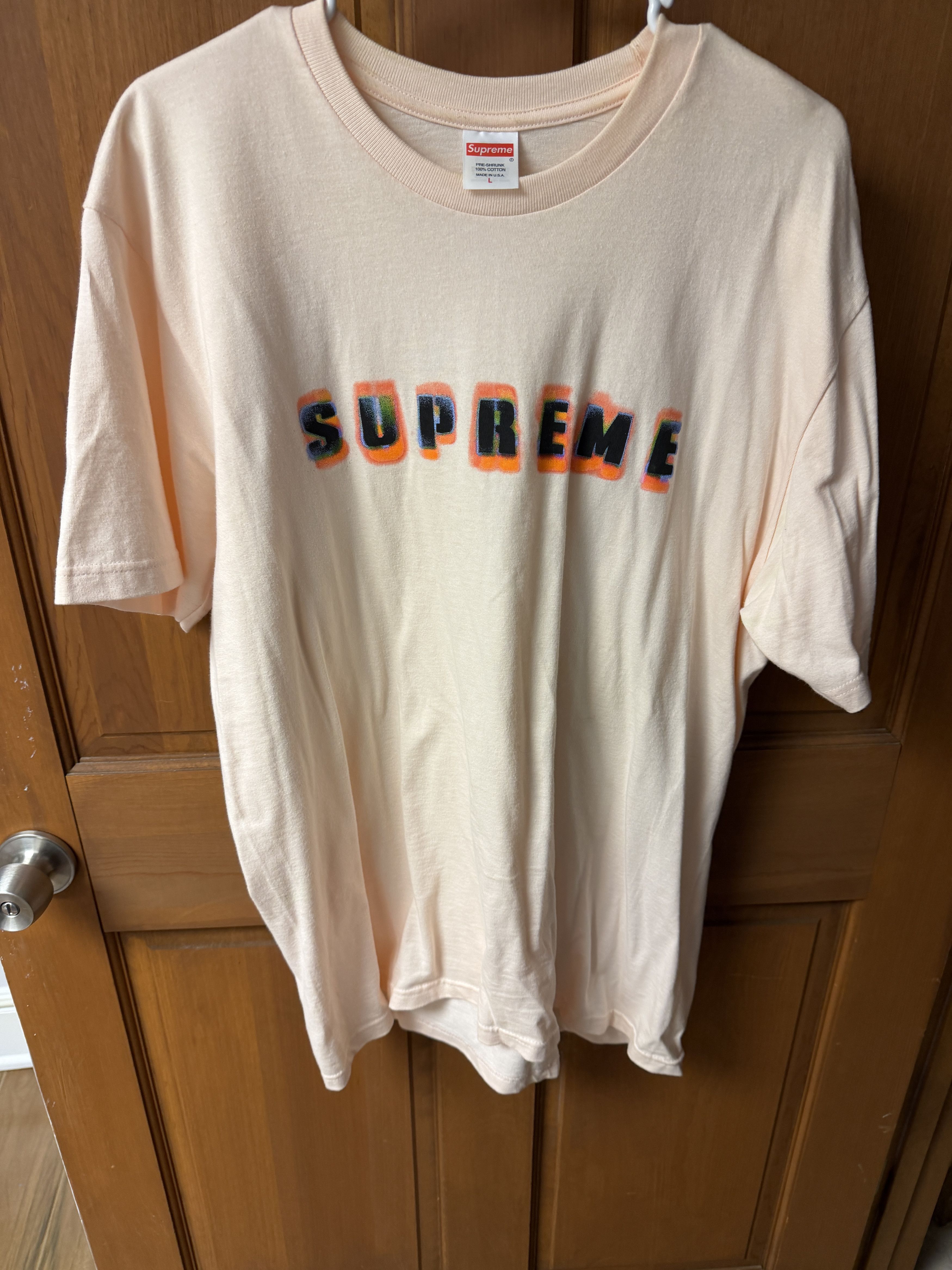 Supreme Supreme Men's Light Peach T-shirt Size Large In Great Shape! Size US L / EU 52-54 / 3 - 1 Thumbnail