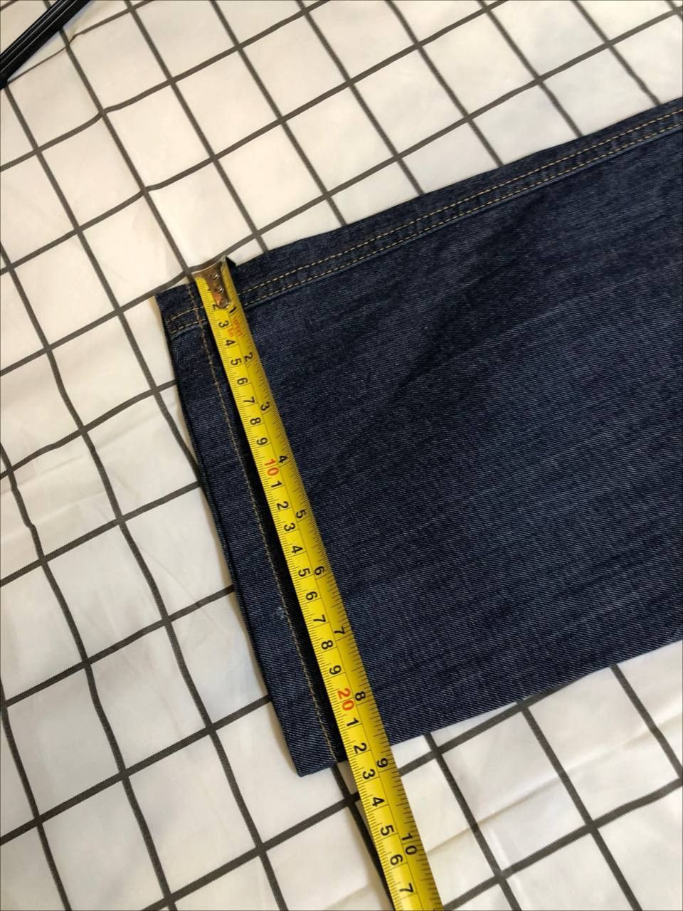 Moschino Vintage Moschino Peace Button Fly Dark Washed Denim Jeans Size 27" / US 4 / IT 40 - 2 Thumbnail