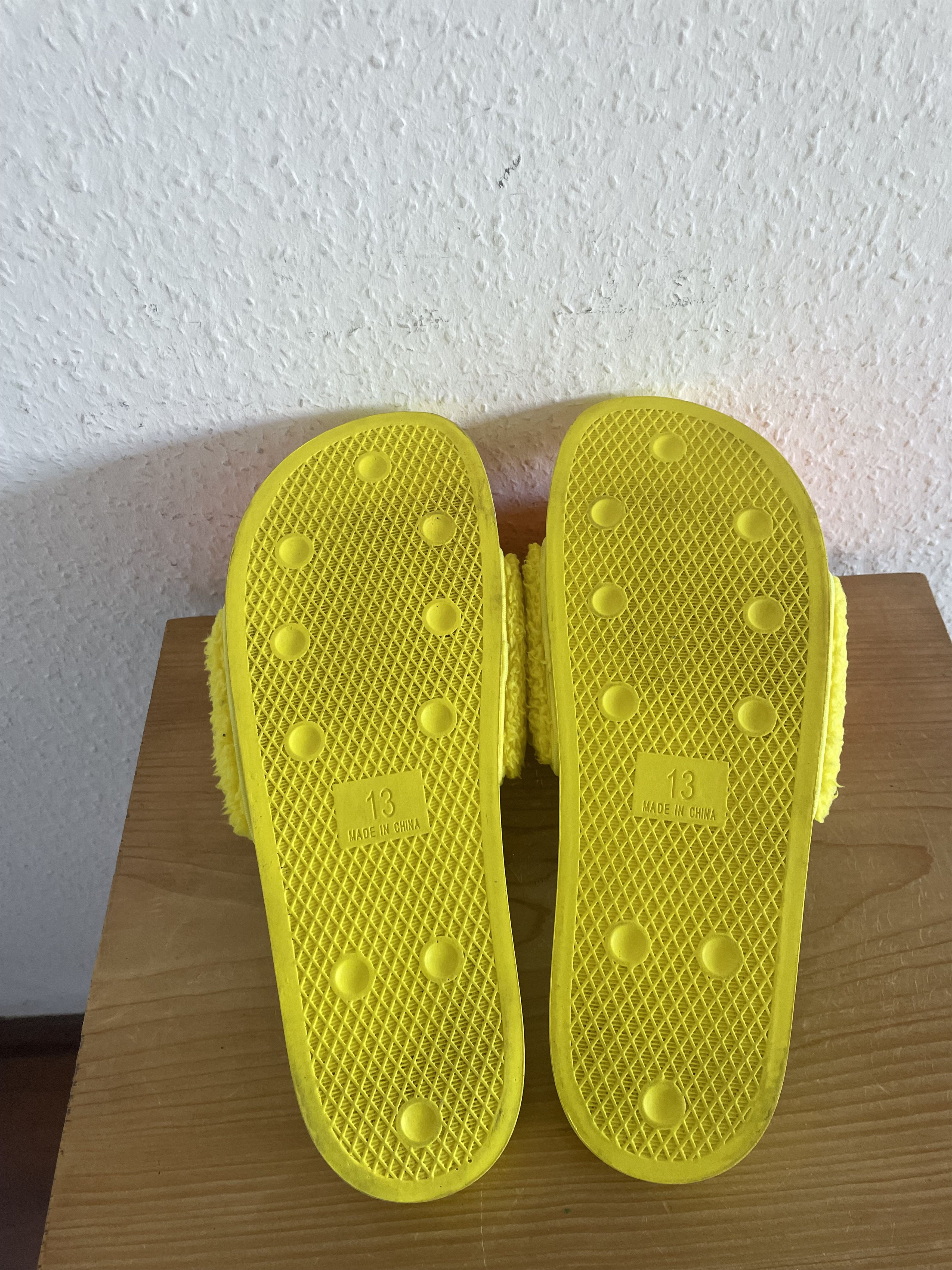 Adidas × Jeremy Scott Adilette Teddy Bear Slides Neon Size US 13 / EU 46 - 9 Thumbnail