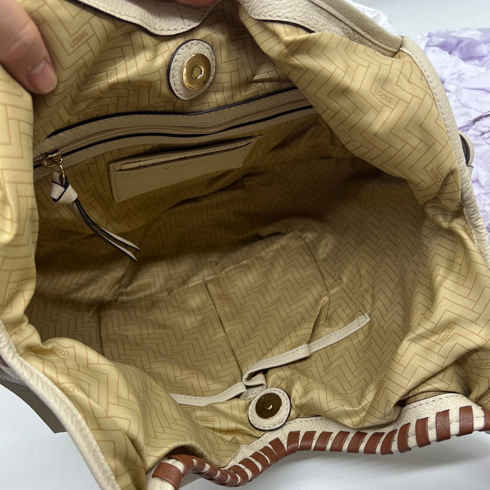 Other LODIS Womens Purse Medium Whipstitch Leather Size ONE SIZE - 5 Thumbnail