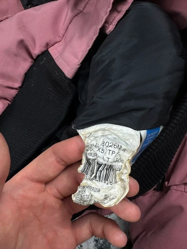 Canada Goose Canada Goose Aunt Sherpa Parka Air Force Pink XS Logo Size XS / US 0-2 / IT 36-38 - 6 Thumbnail