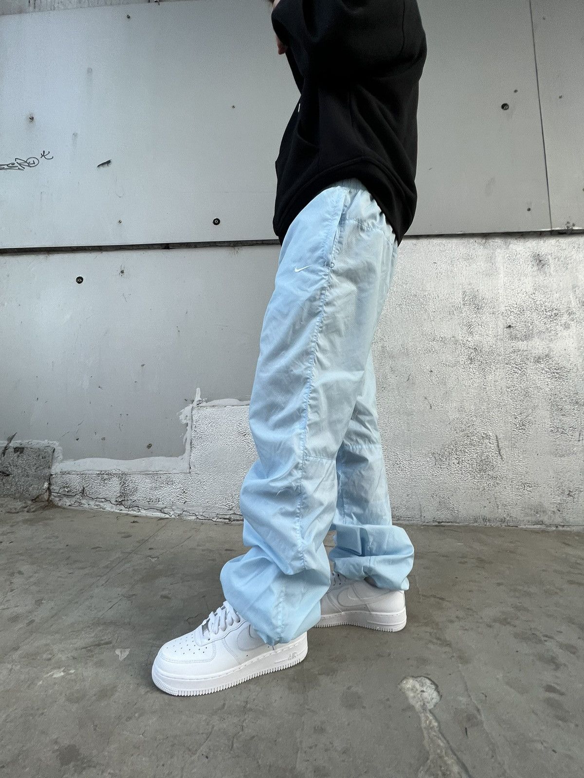 Nike Vintage Nike Pants Joggers Baby Blue Size US 30 / EU 46 - 3 Thumbnail