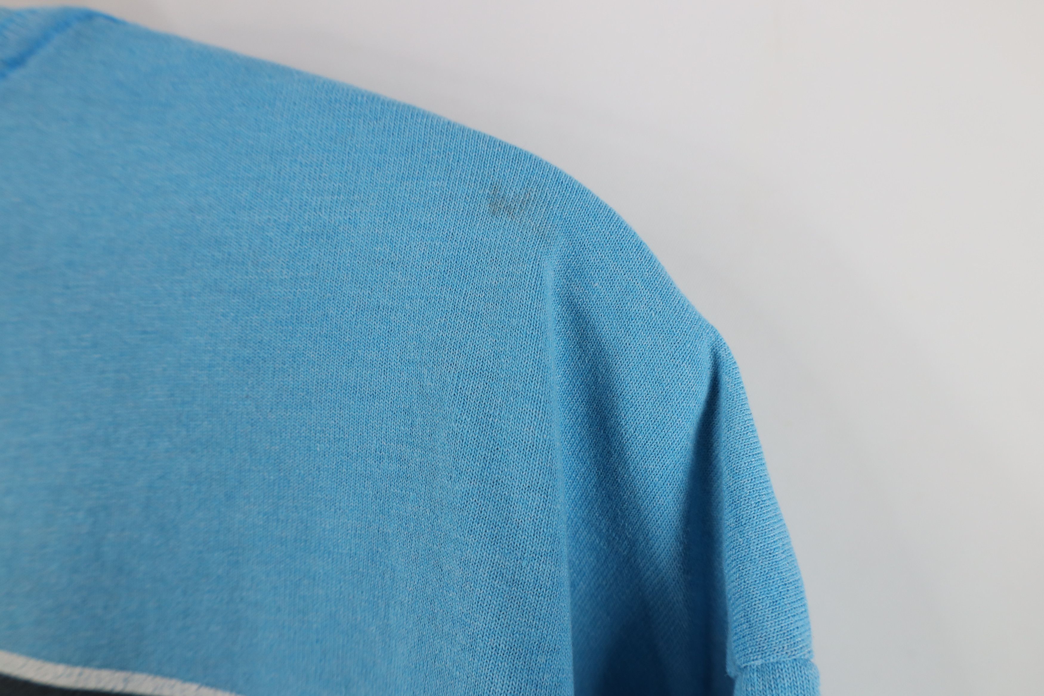 Vintage Vintage Ron Jon Surfboards Spell Out Surfing T-Shirt Blue Size US L / EU 52-54 / 3 - 12 Thumbnail