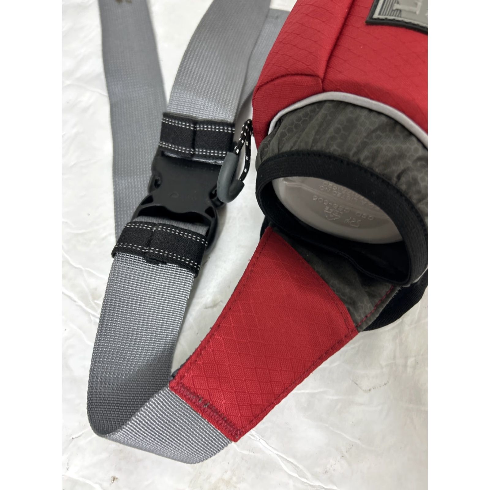 Vintage L.L. Bean Water Bottle Sling Bag Holder Red Messenger Bag Fanny Pack With Bottle Men Adjustable Strap Pockets Nylon Size ONE SIZE - 3 Thumbnail
