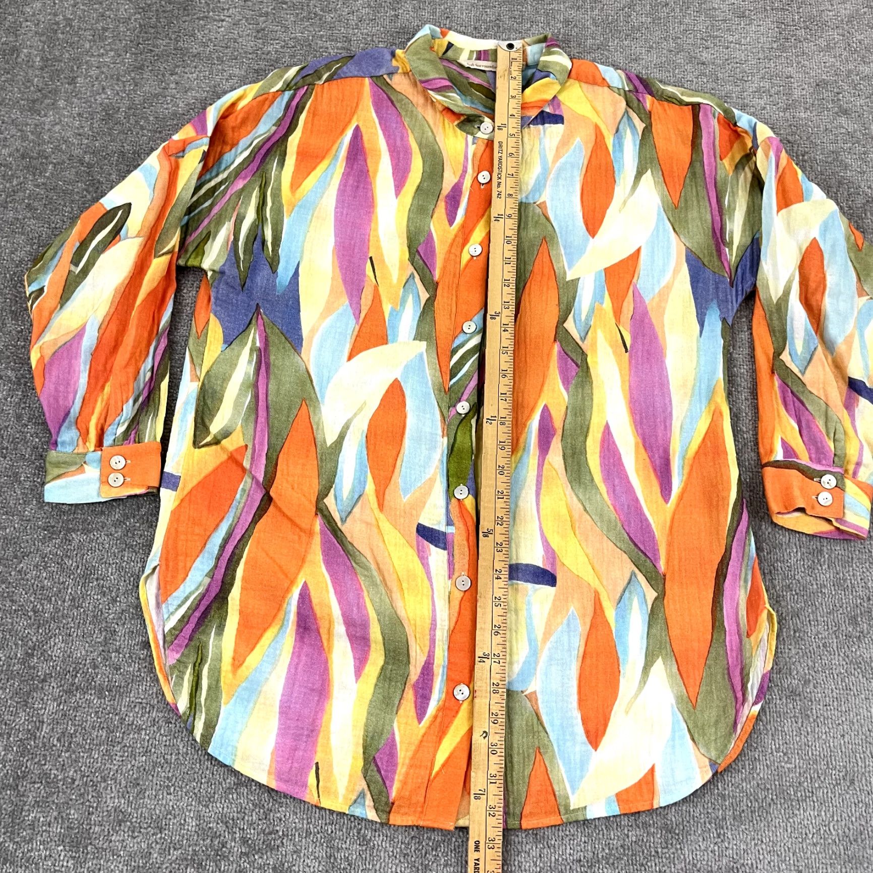 Soft Surroundings SOFT SURROUNDINGS Top Womens Medium Multicolor Watercolor Floral Tunic Button Up Shirt Womens M Multicolor Floral Tunic Button Up Size M / US 6-8 / IT 42-44 - 3 Thumbnail
