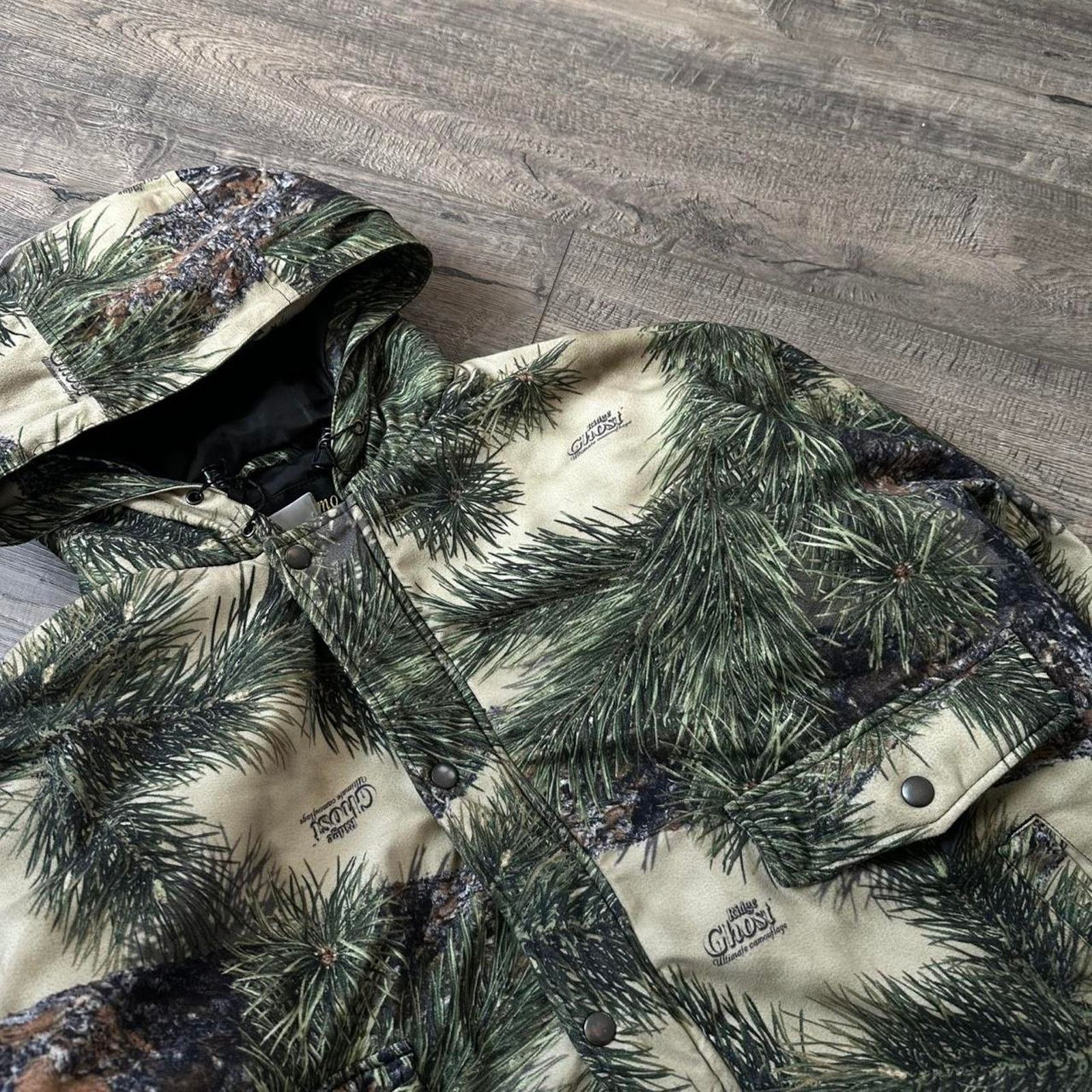 Vintage Vintage 90s Camo Fleece Puffer Zip Up Hooded Work Jacket Size US XL / EU 56 / 4 - 5 Thumbnail