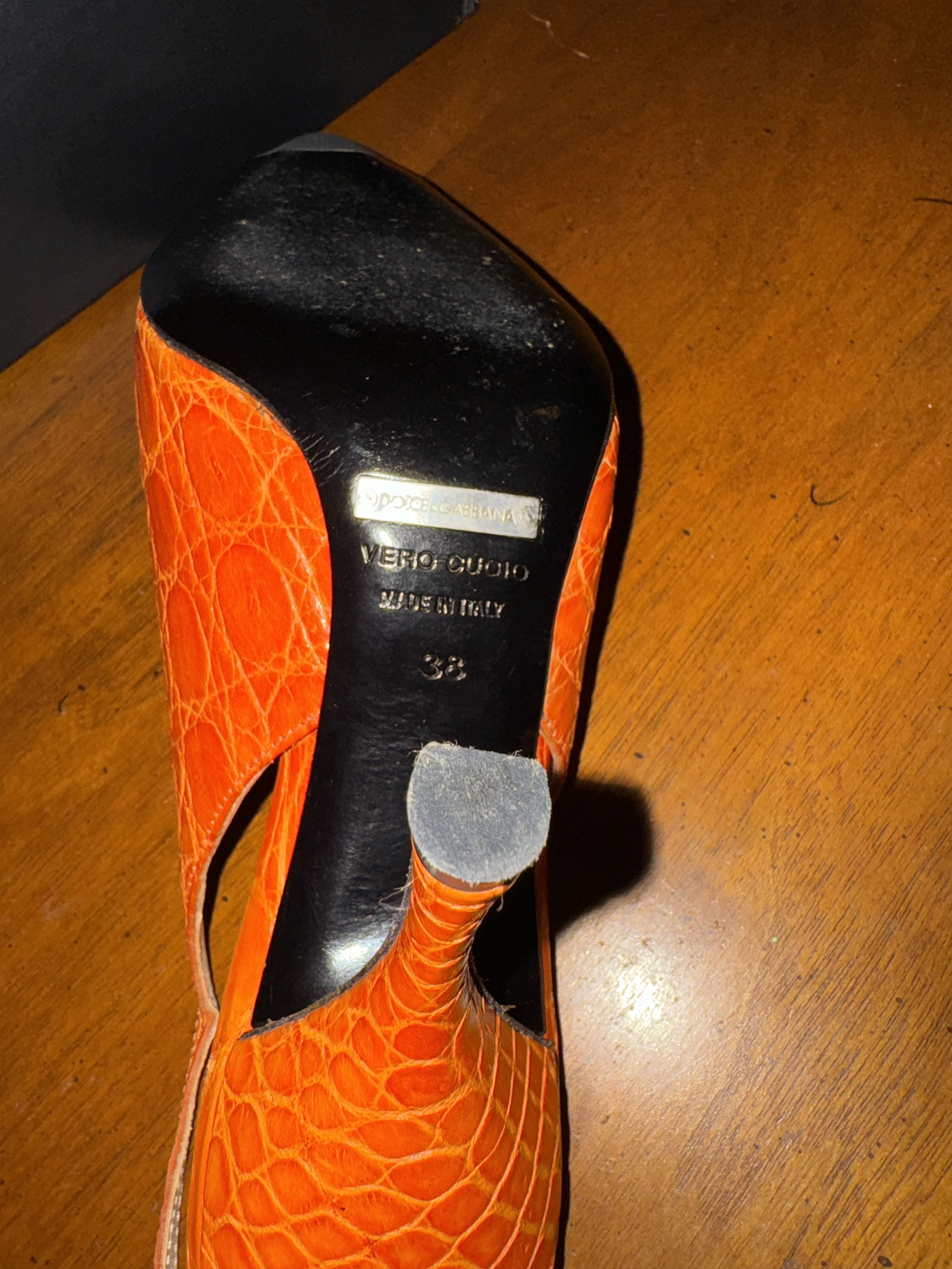 Dolce & Gabbana Orange Crocodile Heels Size US 8 / IT 38 - 2 Thumbnail
