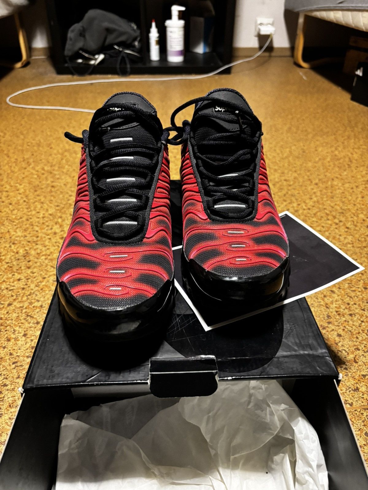 Nike × Supreme Supreme x nike air max 95 (Flame) Size US 11.5 / EU 44-45 - 9 Thumbnail