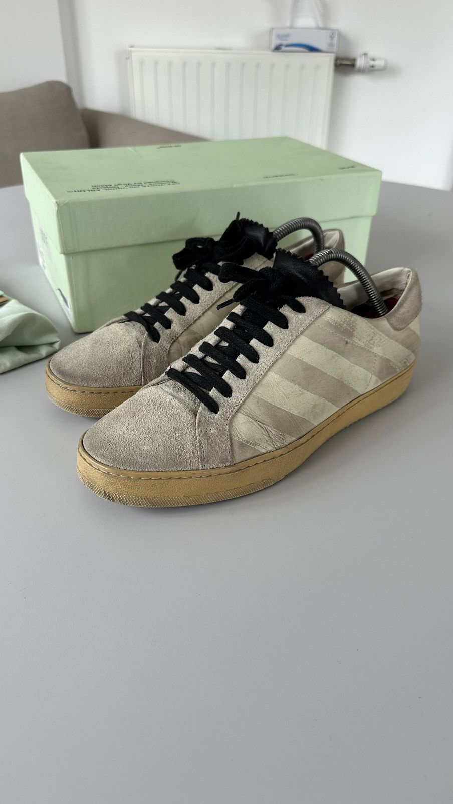 Leather × Off-White Baskets Off-White Size US 9 / EU 42 - 2 Thumbnail