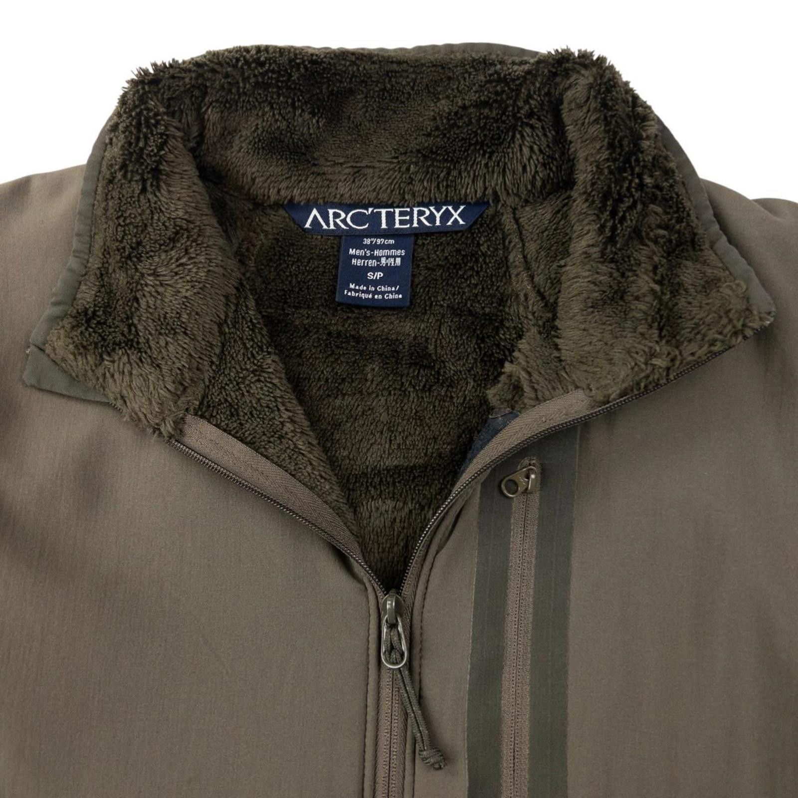 Arc'teryx Vintage Arcteryx Fur Lined Zip Up Jacket Size S Size US S / EU 44-46 / 1 - 5 Thumbnail