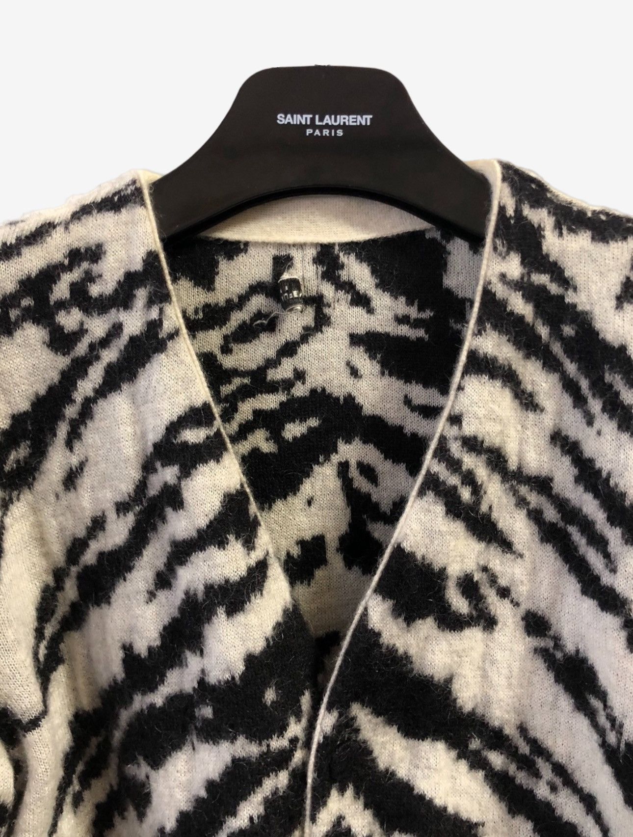 Saint Laurent Paris Saint Laurent Paris Mohair Zebra Cardigan Sz.M Size US M / EU 48-50 / 2 - 2 Thumbnail