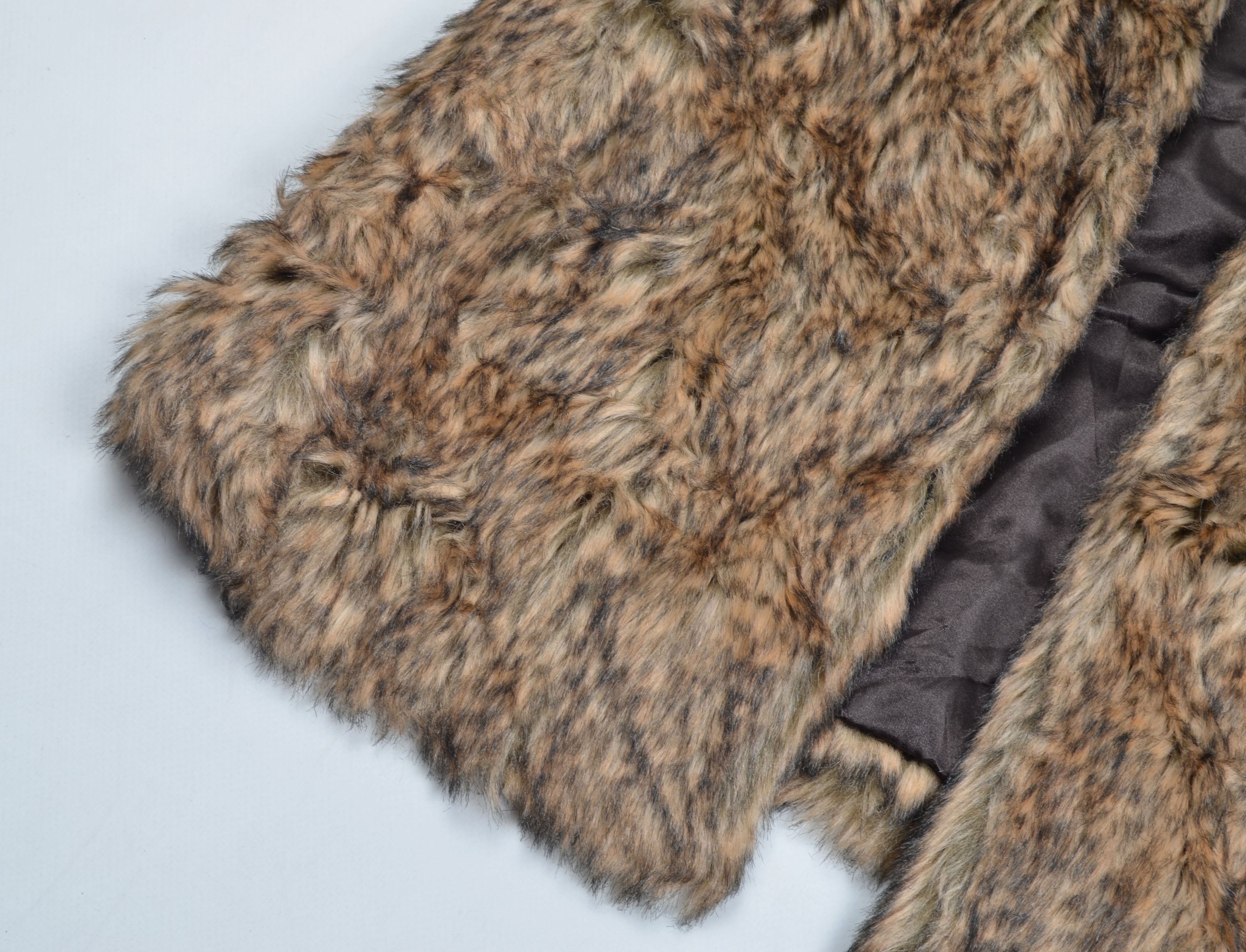 Abercrombie & Fitch Abercrombie & Fitch Y2K Coquette Faux Fur Open Vest Size S / US 4 / IT 40 - 7 Thumbnail