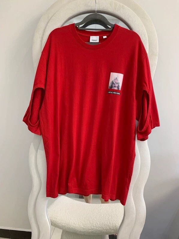 Burberry Burberry Red Monkey Graphic T-Shirt Size US L / EU 52-54 / 3 - 1 Thumbnail