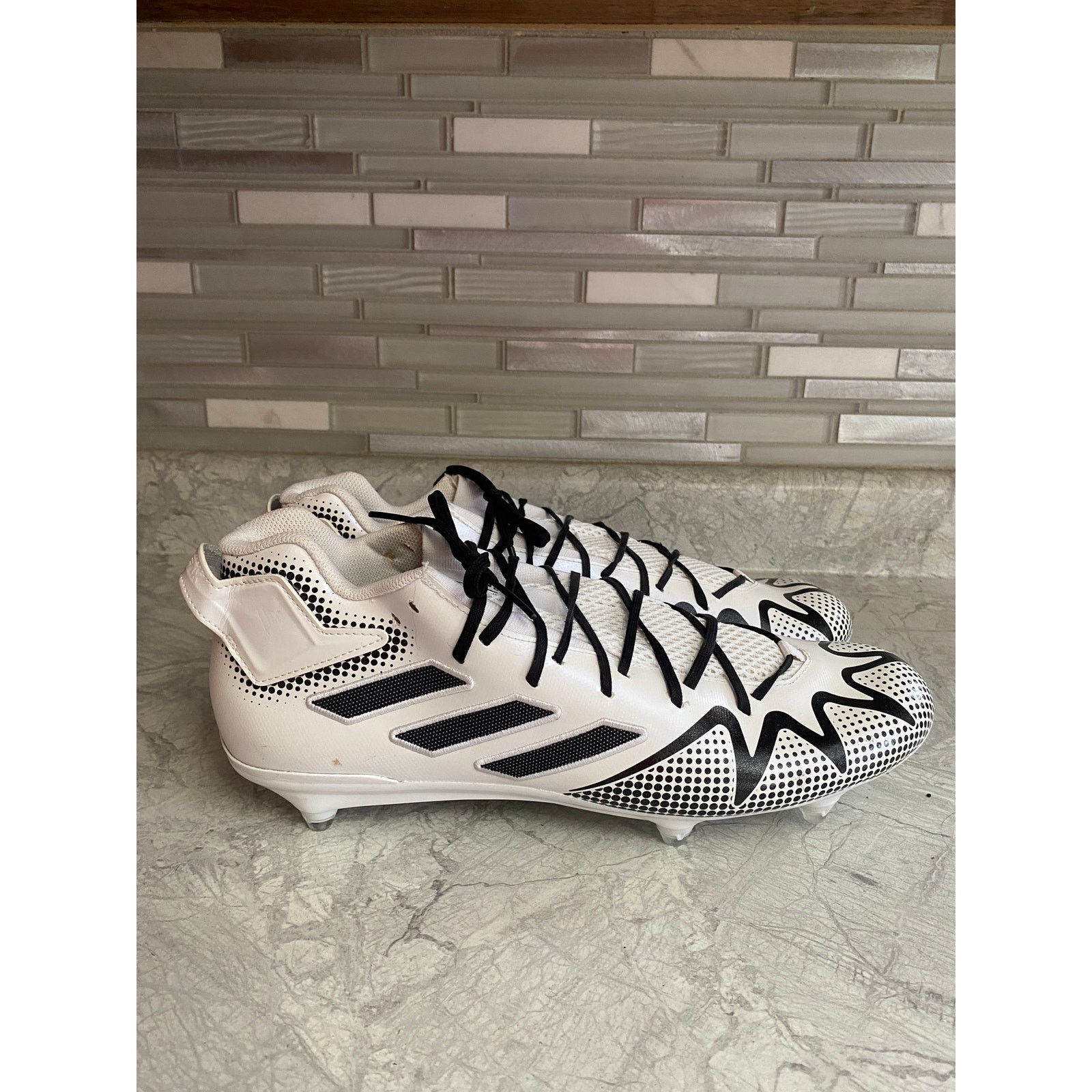 Adidas Adidas Freak White and Black Football Cleats Size 13 Size US 13 / EU 46 - 3 Thumbnail
