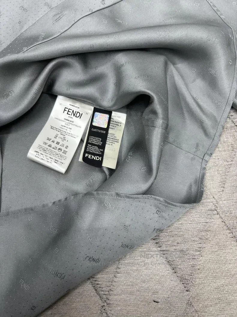 Fendi Fendi size 38 Space Grey Silk Shirt with Full Logo Embroide Size US XXS / EU 40 - 6 Thumbnail