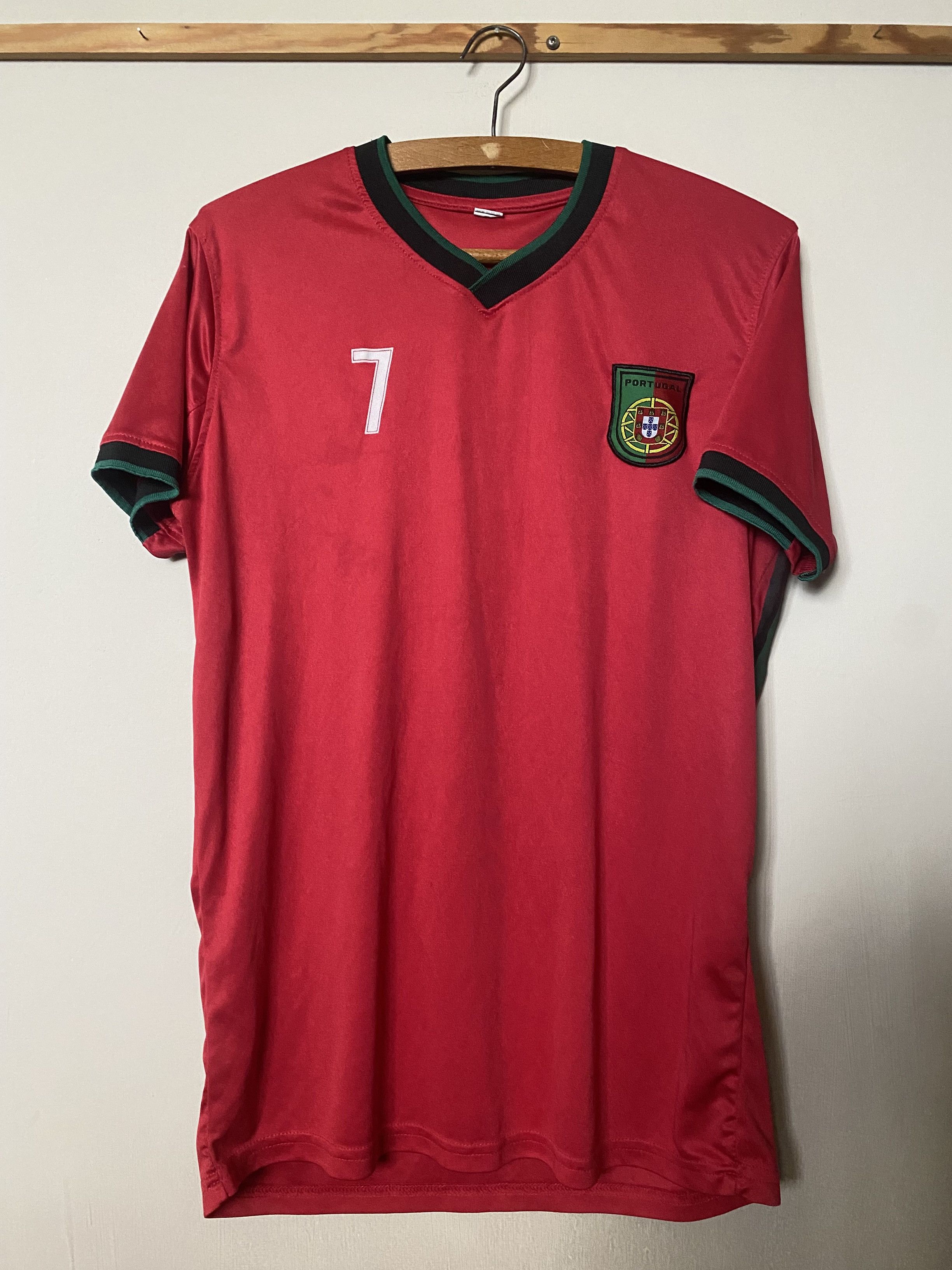 Other PORTUGAL #7 RONALDO 2018/2020 - L - UNIQUE Size US L / EU 52-54 / 3 - 2 Thumbnail