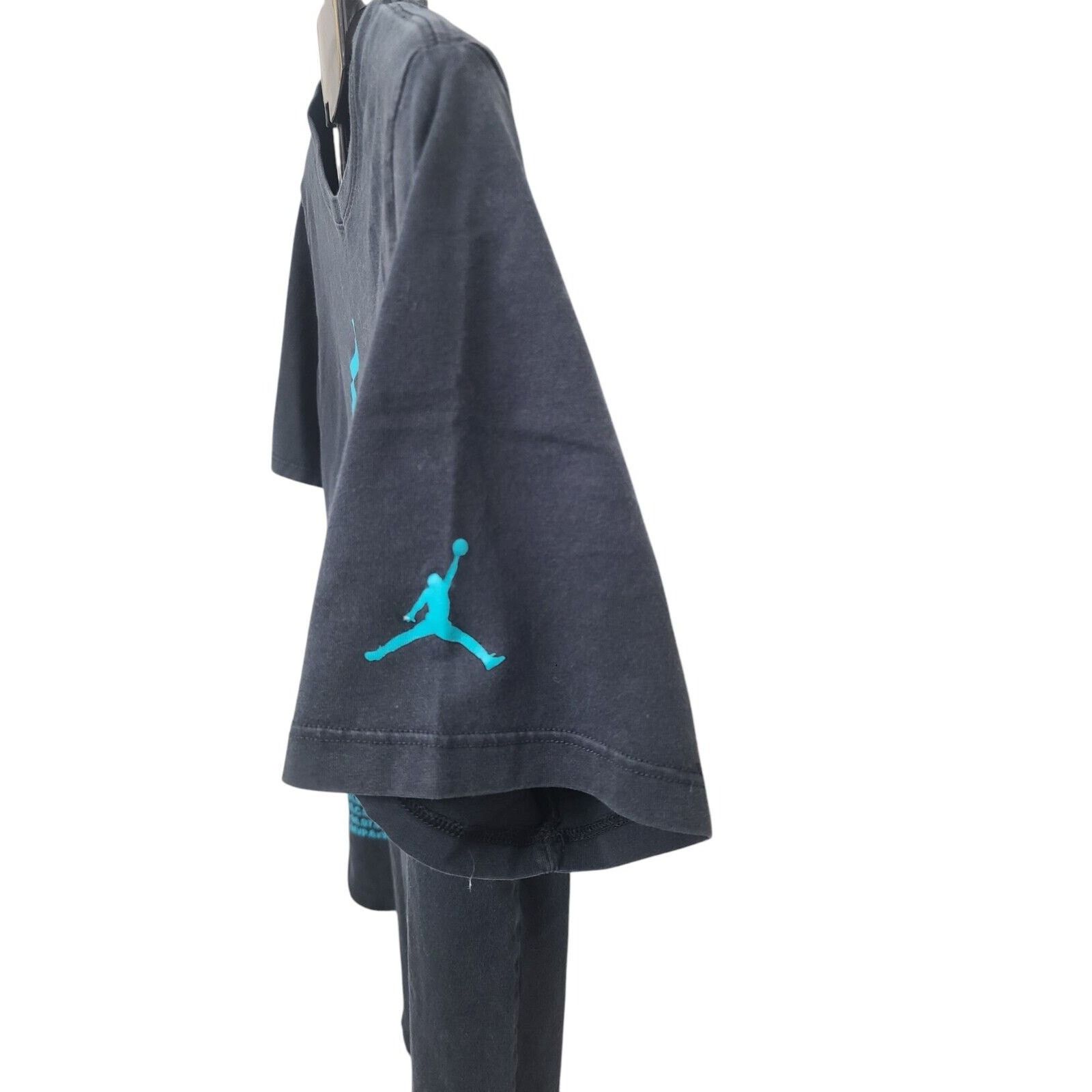 Nike Men’s Air Jordan Flight Large black t-shirt Size US L / EU 52-54 / 3 - 6 Thumbnail
