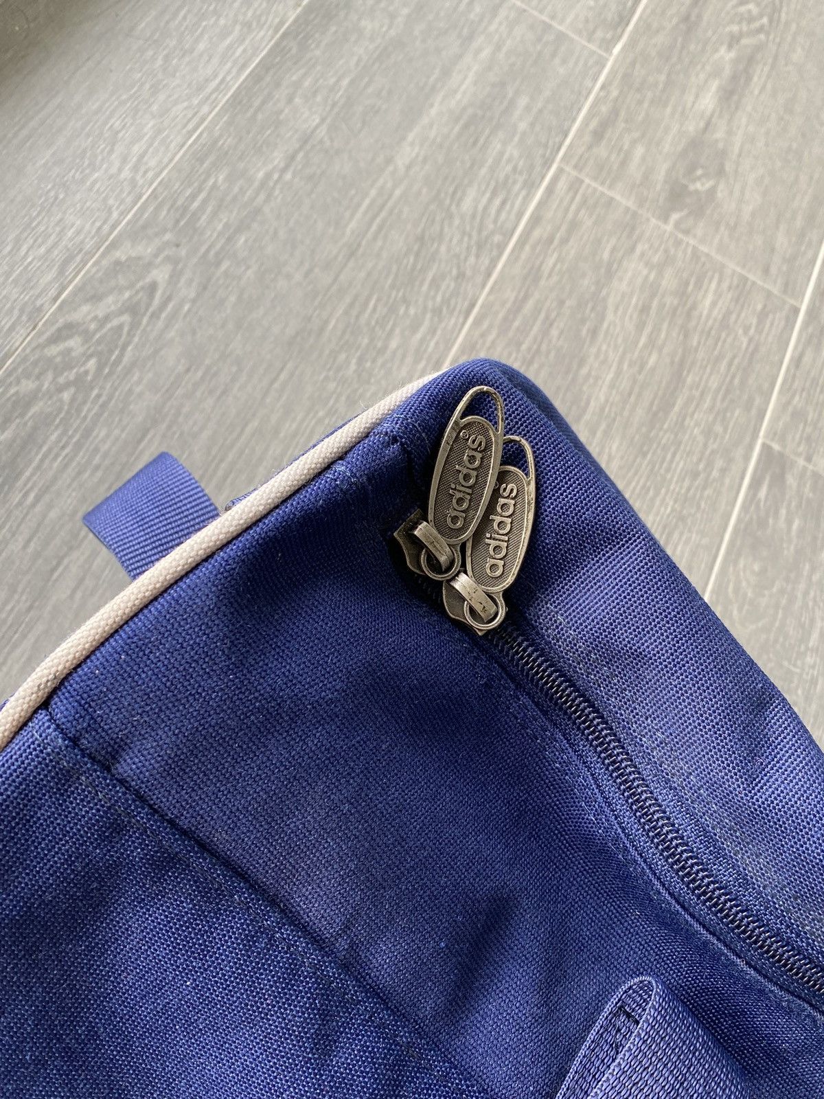 Adidas × Vintage Vintage 90’s Adidas International Streetball Duffle Bag Size ONE SIZE - 6 Thumbnail