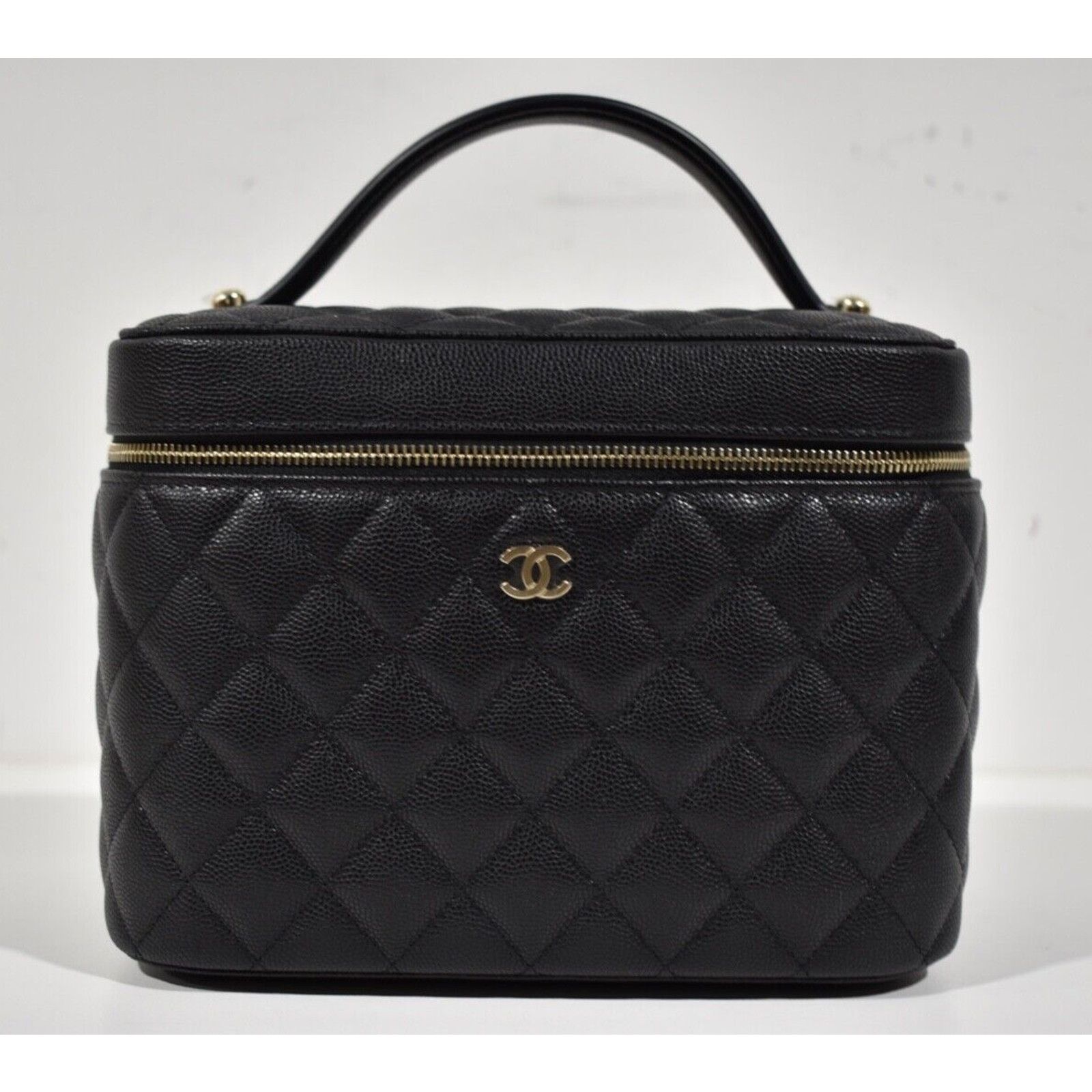 Chanel Chanel Vanity Pouch Case Top Handle Travel Toiletry Bag Size ONE SIZE - 1 Thumbnail