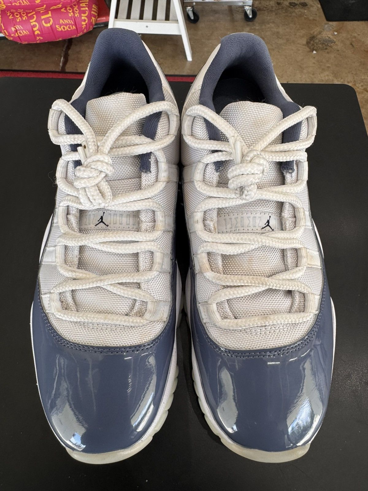 Jordan Brand Air Jordan 11 Low Diffused Blue Size 10.5 (2024) Size US 10.5 / EU 43-44 - 2 Thumbnail