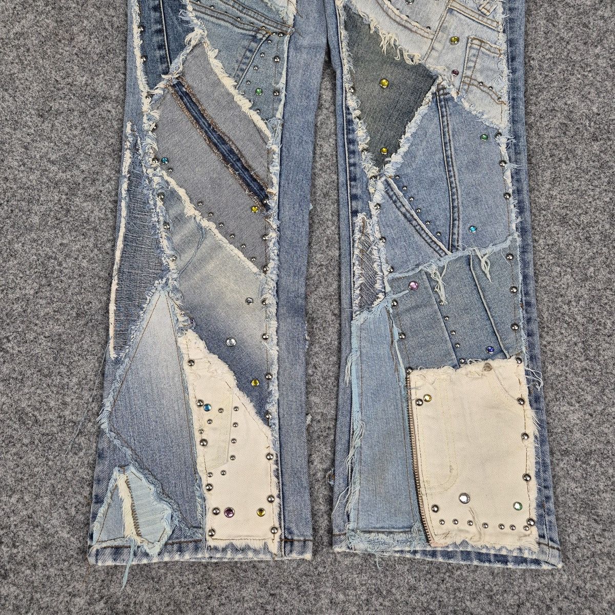 Japanese Brand Unifeel patchwork studded jeans looks like capital Size US 30 / EU 46 - 3 Thumbnail