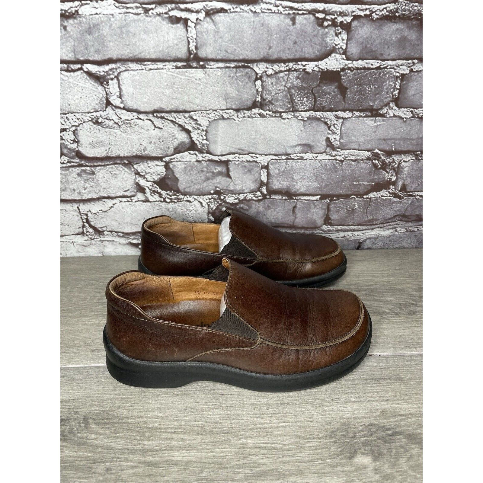 Birkenstock Footprints By Birkenstock Brown Leather Loafers Slip On Shoe Size US 6.5 / IT 36.5 - 4 Thumbnail