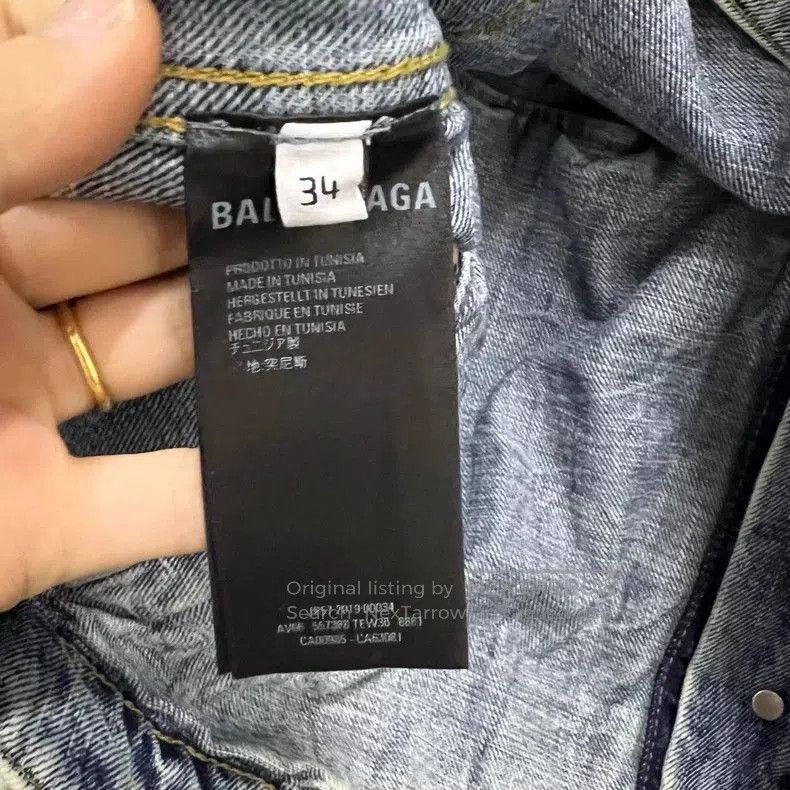 Balenciaga Balenciaga Distressed Embroidered Logo Denim Jacket. Size US M / EU 48-50 / 2 - 3 Thumbnail