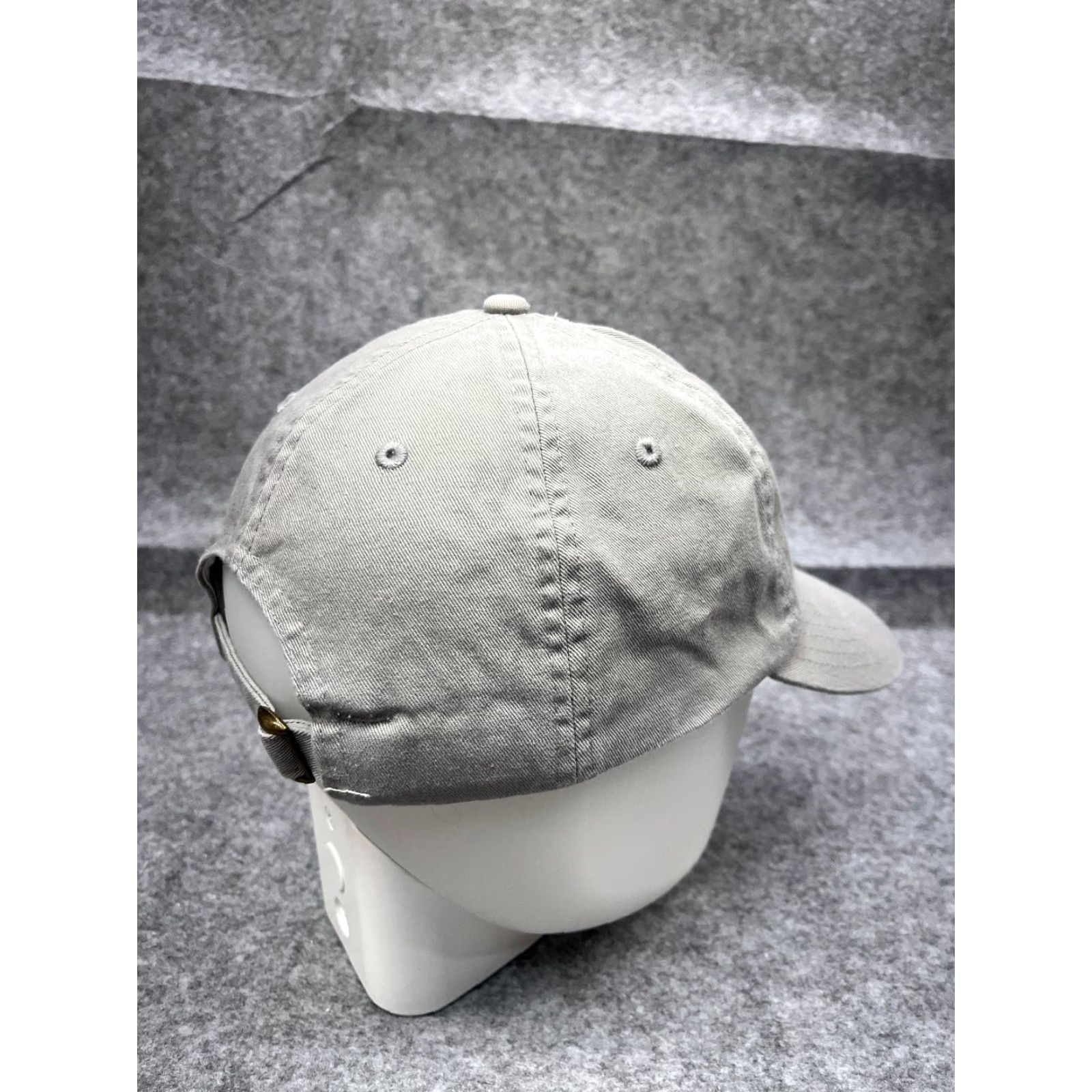 Champion Champion Hat Cap Adjustable One Size Gray 100% Cotton Golf Outdoors Baseball Cap Mens Cotton Twill Logo 90s Theme Size ONE SIZE - 7 Thumbnail