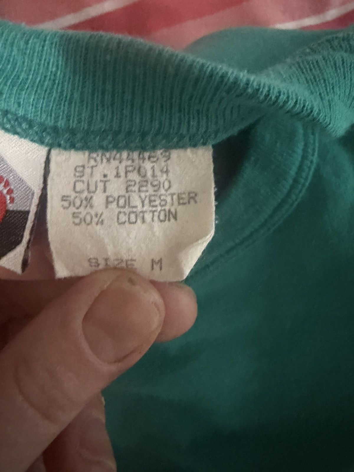 Hang Ten VTG 90’s Hang Ten Teal Aqua Blank Pocket Tee Surf Medium Size US M / EU 48-50 / 2 - 7 Thumbnail