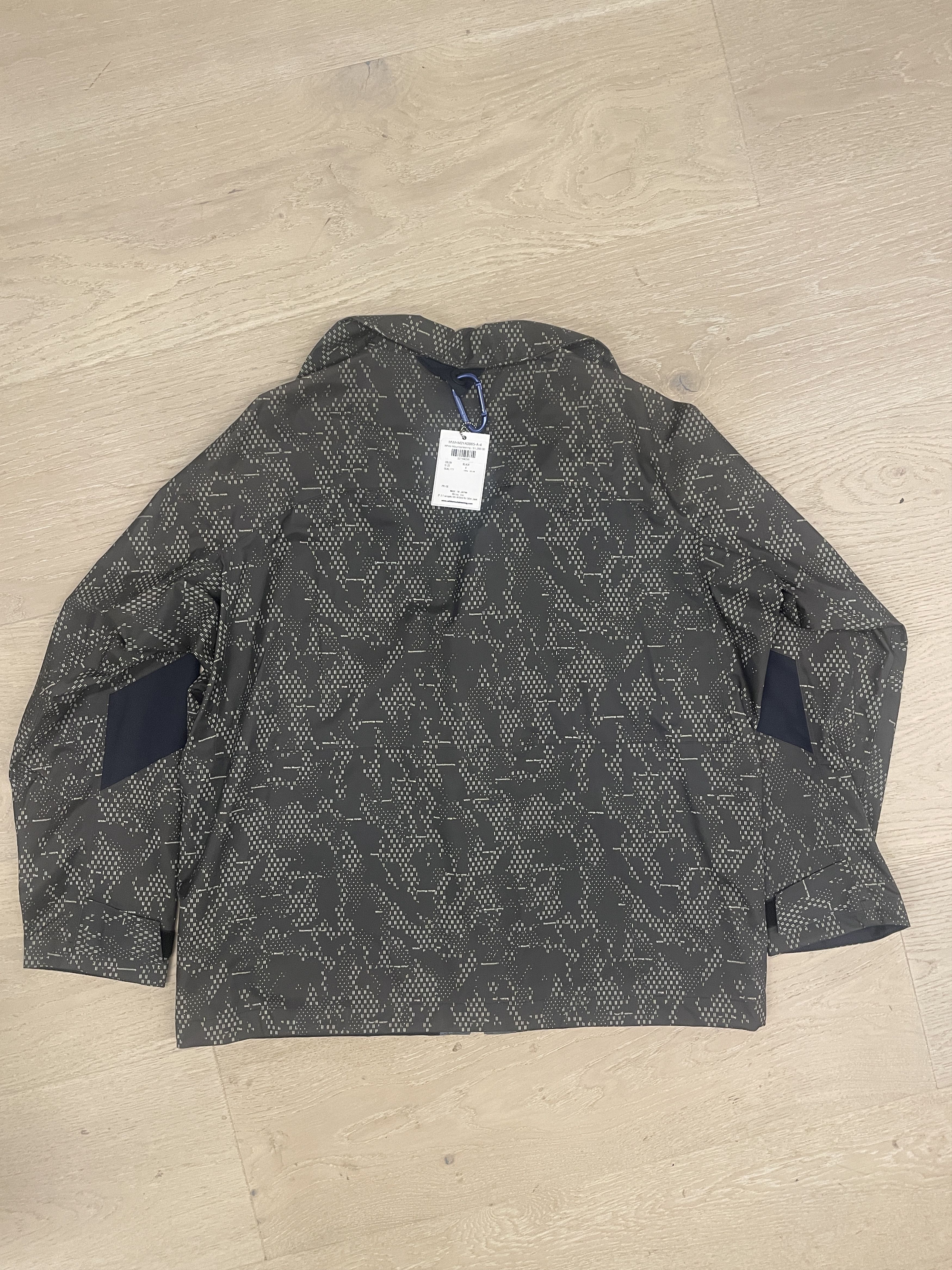 White Mountaineering $1200 White Mountaineering Saitos Original Camo Jacket Size US XL / EU 56 / 4 - 9 Thumbnail