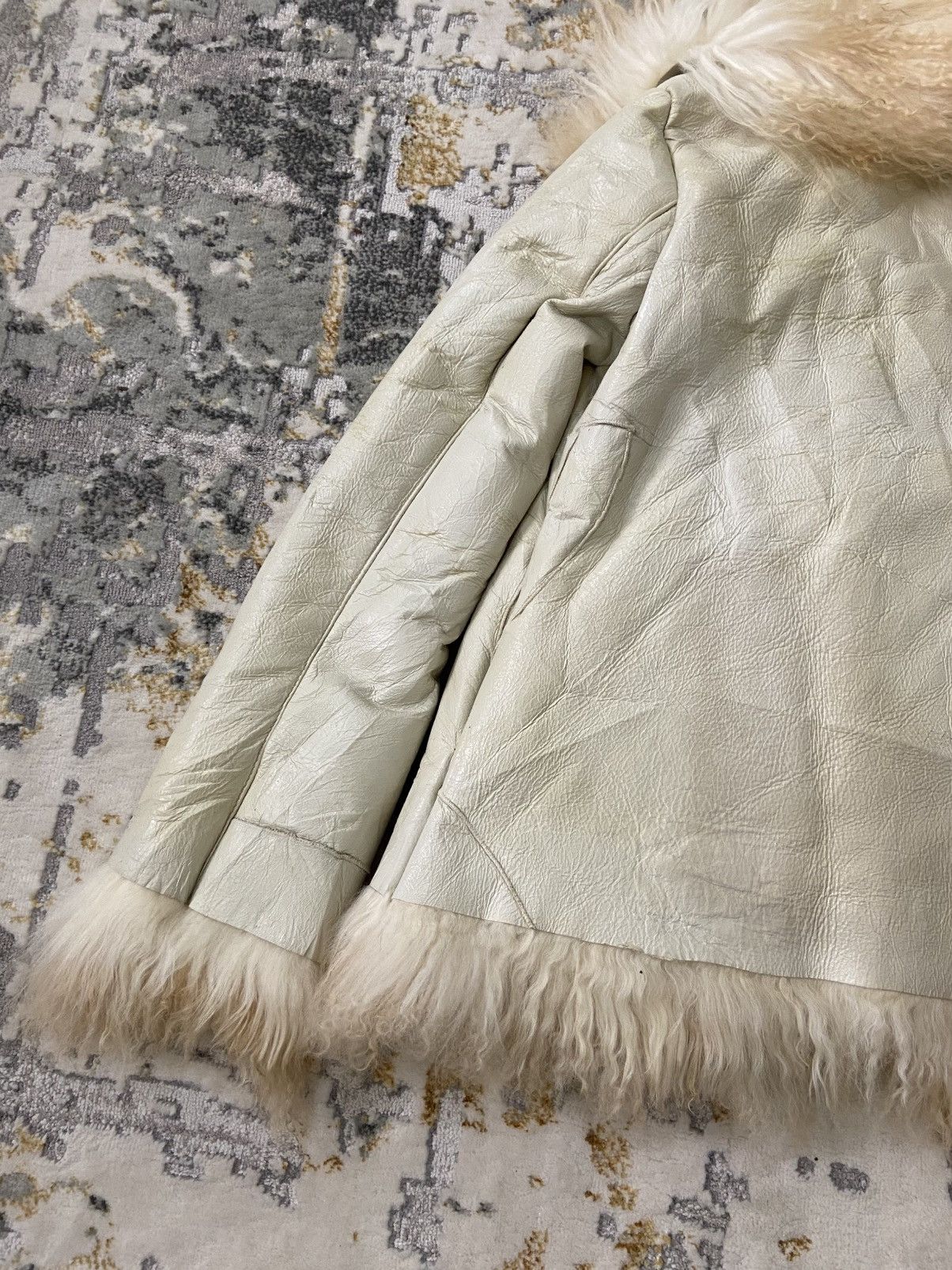 Leather VINTAGE JINES TIBETAN LAMB SHEARLING JACKET Size XS / US 0-2 / IT 36-38 - 12 Thumbnail