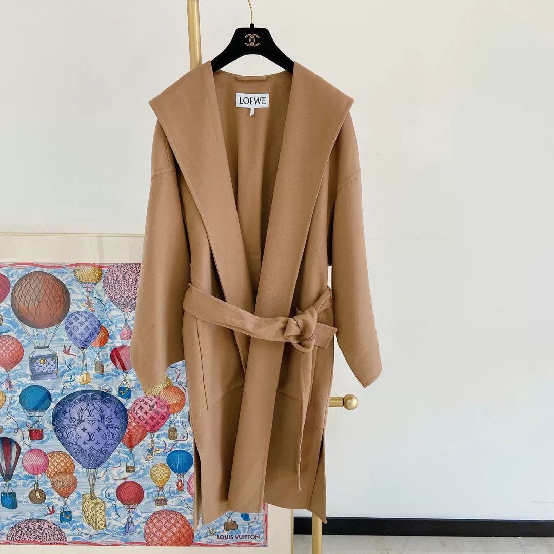 Loewe Loewe Camel Coat Size 32 Size US S / EU 44-46 / 1 - 1 Thumbnail