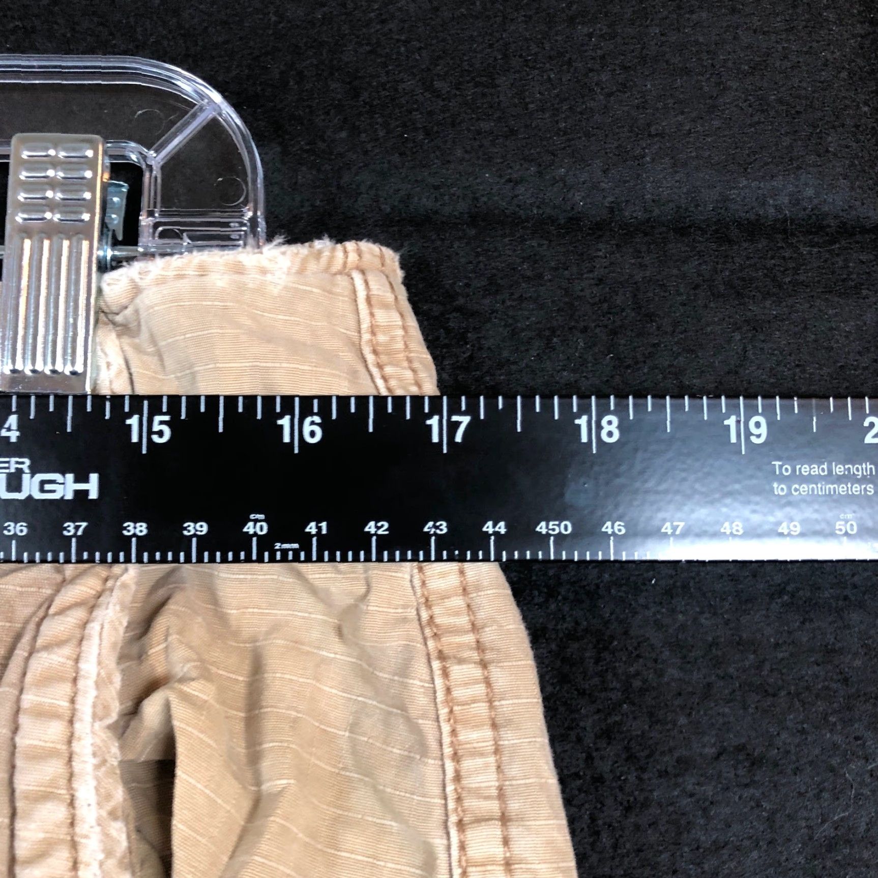 American Eagle Outfitters American Eagle Outfitters Mens Shorts Tan Cargo Longer Length 32 Cargo Pocket Distinctive Tan Cargo Shorts 32 Mens Accessories Pants Size US 32 / EU 48 - 6 Thumbnail