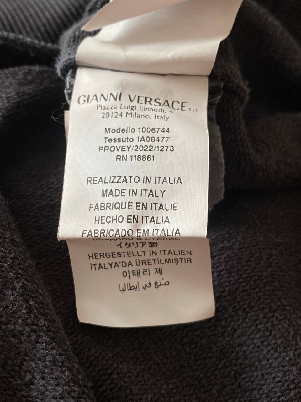 Versace Gianni Versace Hoodie Big Logo Size 10 years (140 cm) Black Size XXS / US 00 / IT 34 - 12 Thumbnail