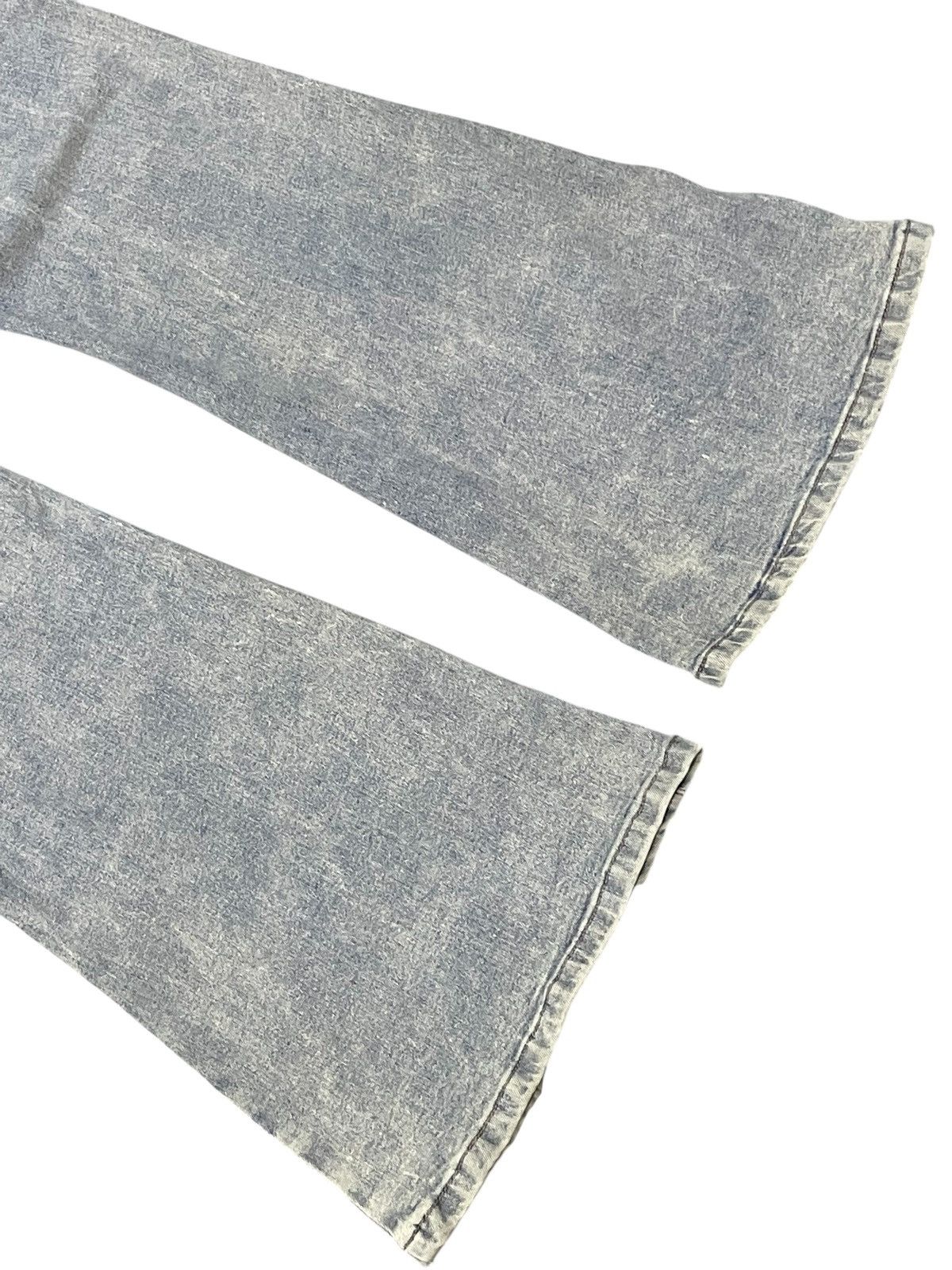 If Six Was Nine × LOWBOX × Le Grande Bleu (L.G.B.) Paneled Laces Flare Japanese Brand Vintage Jeans Size US 28 / EU 44 - 14 Thumbnail