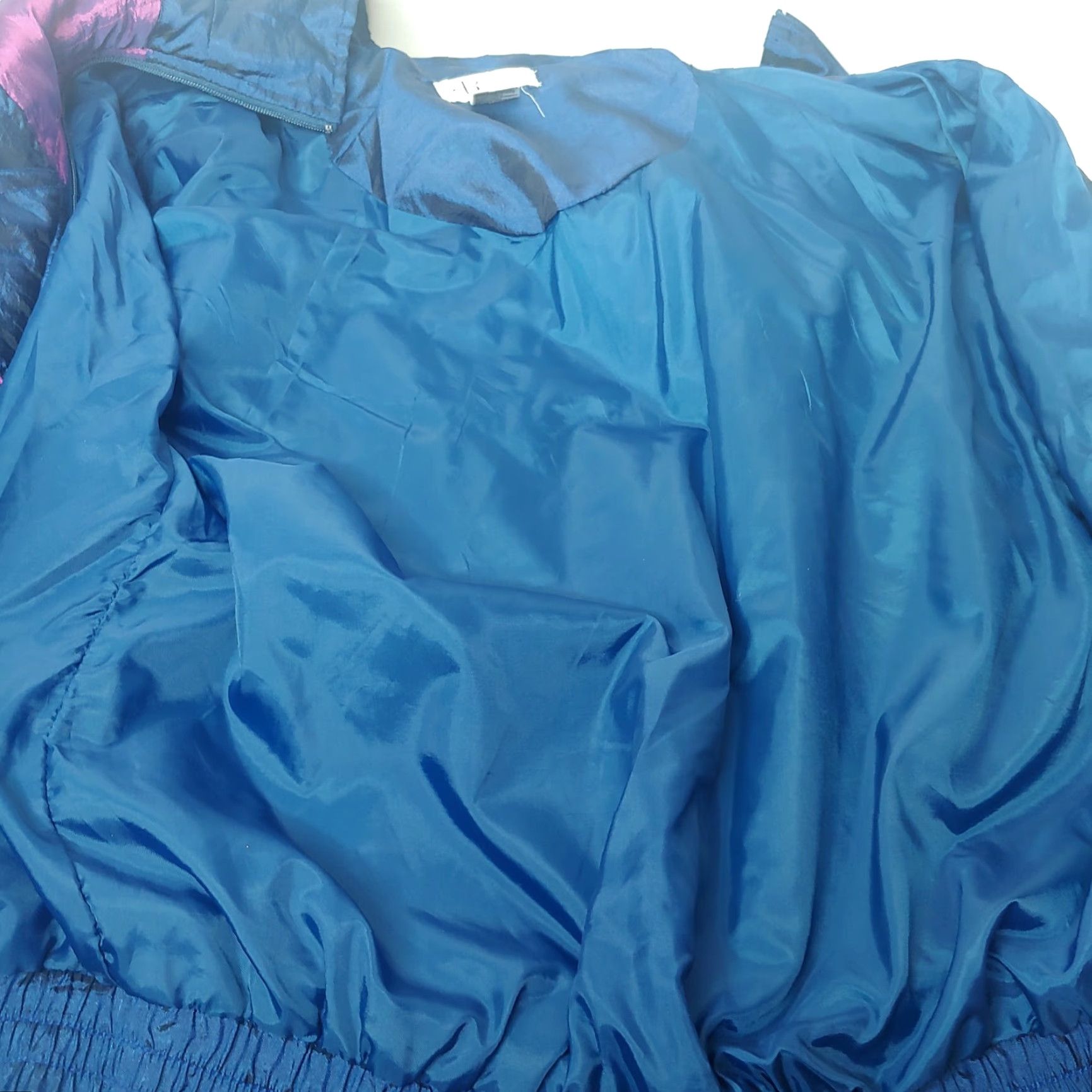 Vintage VINTAGE Women's Jacket S Purple Blue Quilted Nylon Short Stand-Up Collar Retro 90s Zip Size S / US 4 / IT 40 - 7 Thumbnail