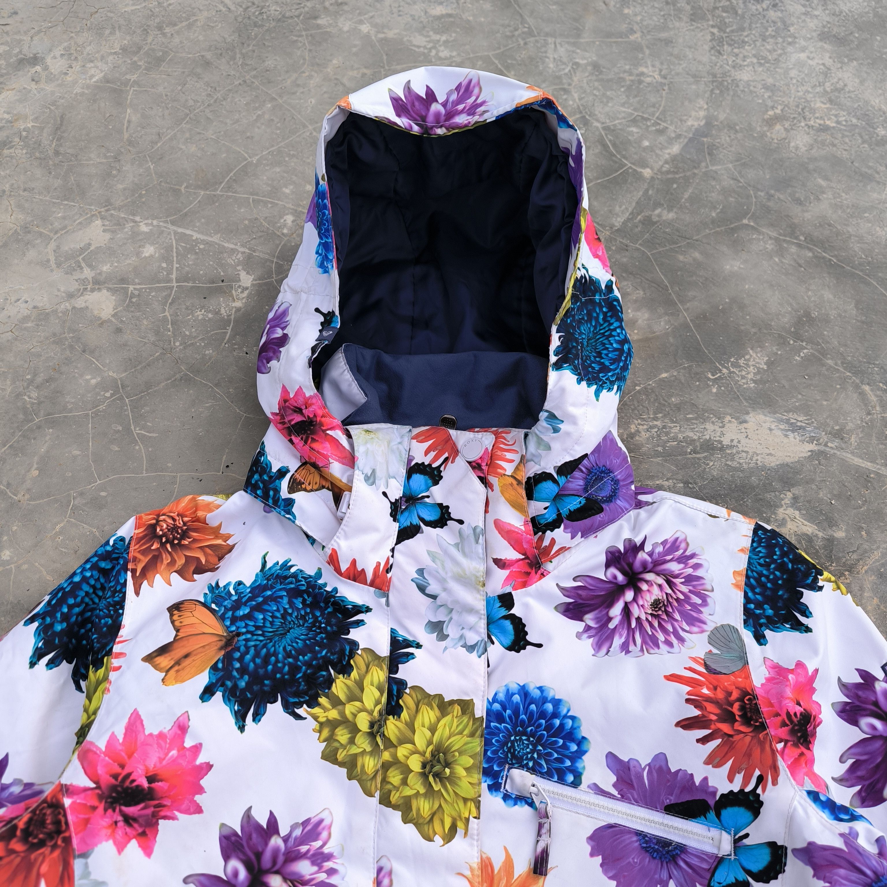 Quiksilver snowboard jacket dry flight roxy x mika ninagawa Size M / US 6-8 / IT 42-44 - 4 Thumbnail