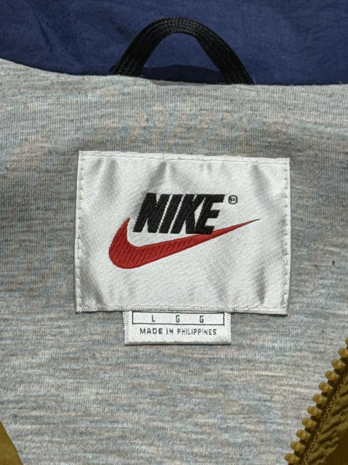 Nike Vintage 90s Nike Nylon Light Jacket Swoosh Boxy Adjustable Size US L / EU 52-54 / 3 - 12 Thumbnail