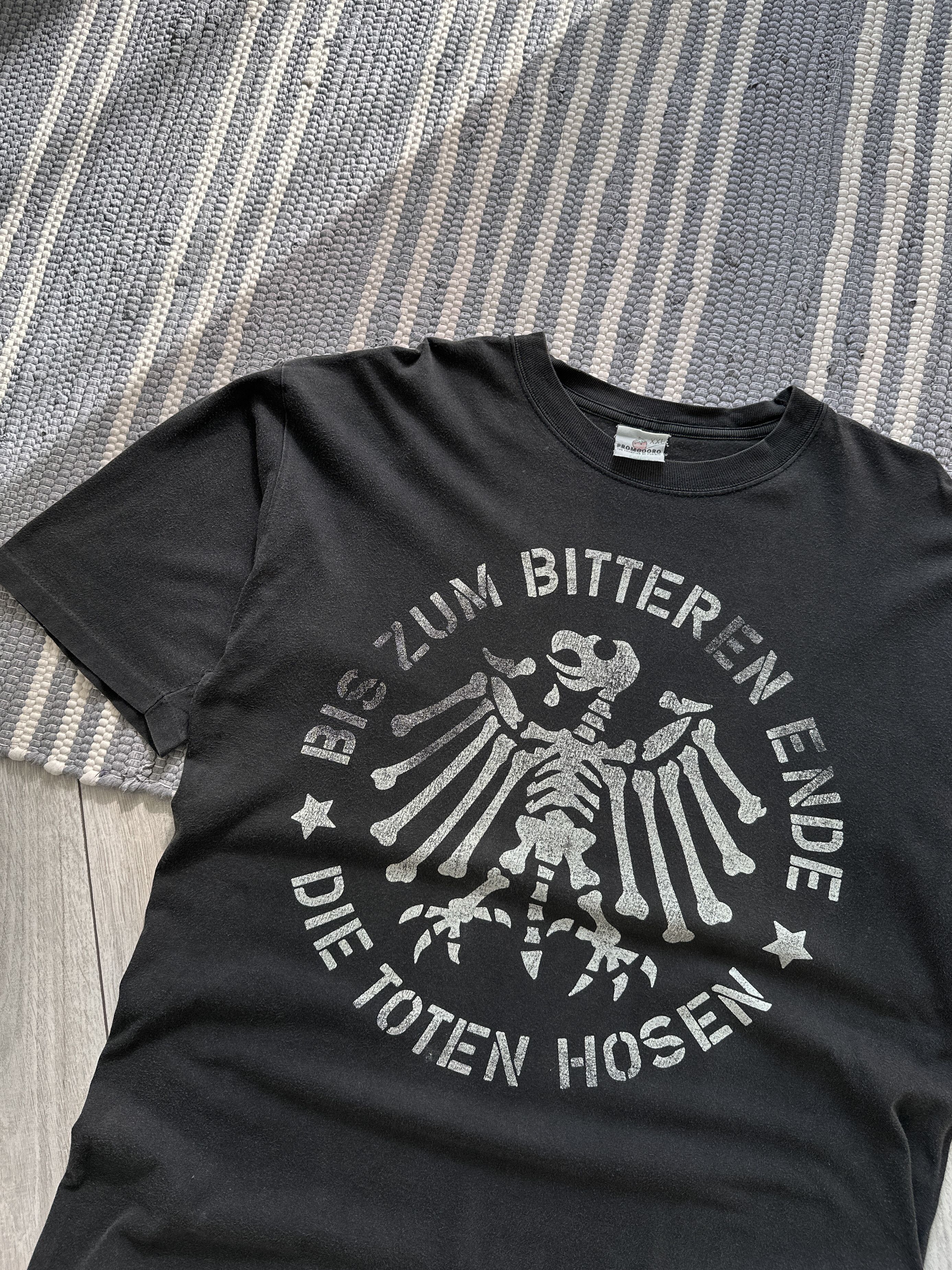 Band Tees Vintage Die Toten Hosen Bis Zum Bitteren Ende Logo Tee Size US XL / EU 56 / 4 - 2 Thumbnail