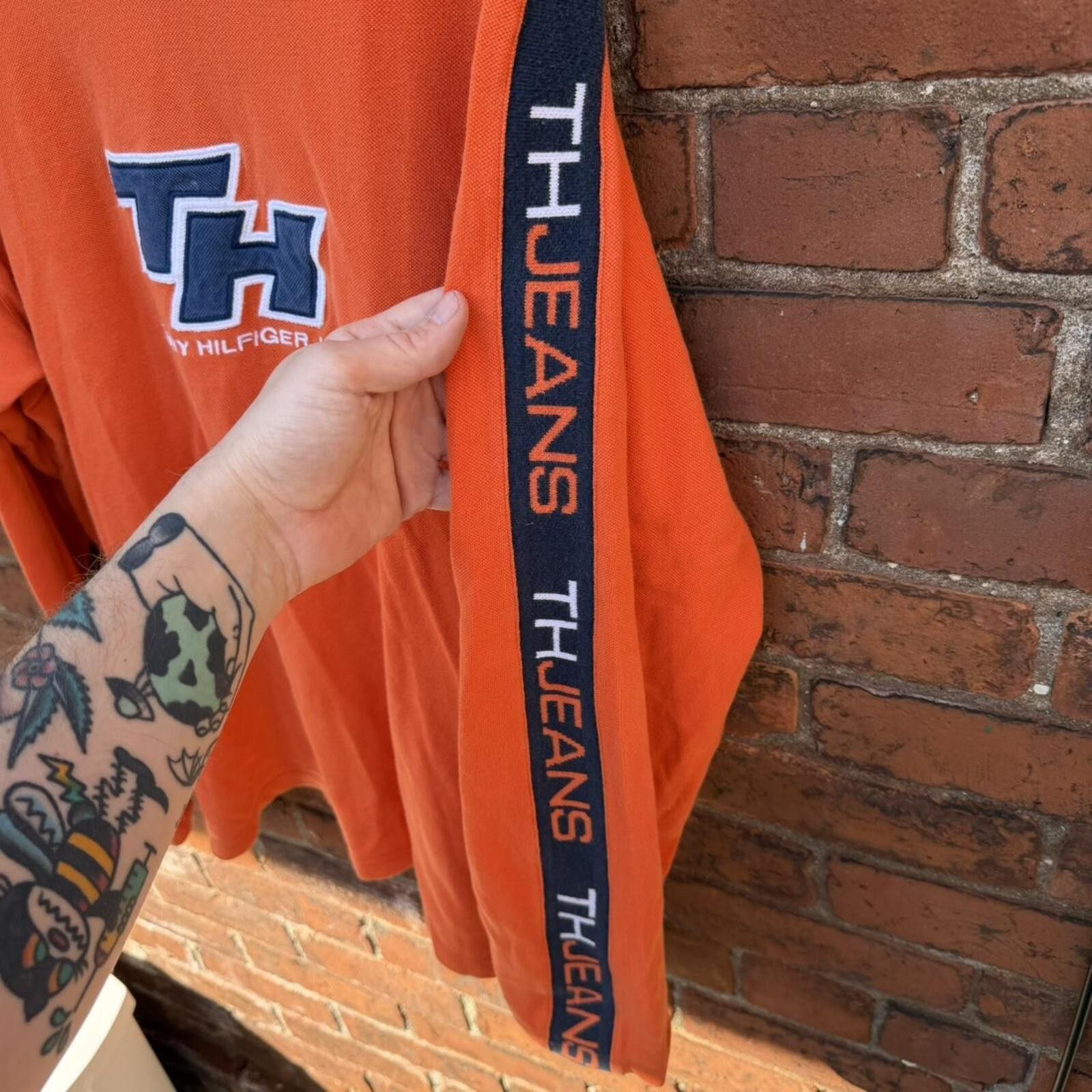 Tommy Hilfiger vintage Tommy Hilfiger Tommy jeans long sleeve t shirt 00s Size US XL / EU 56 / 4 - 4 Thumbnail