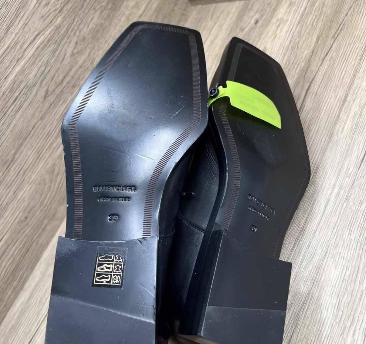 Balenciaga Balenciaga Black Square-toe Leather Shoes J41 Size US 6.5 / EU 39-40 - 5 Thumbnail