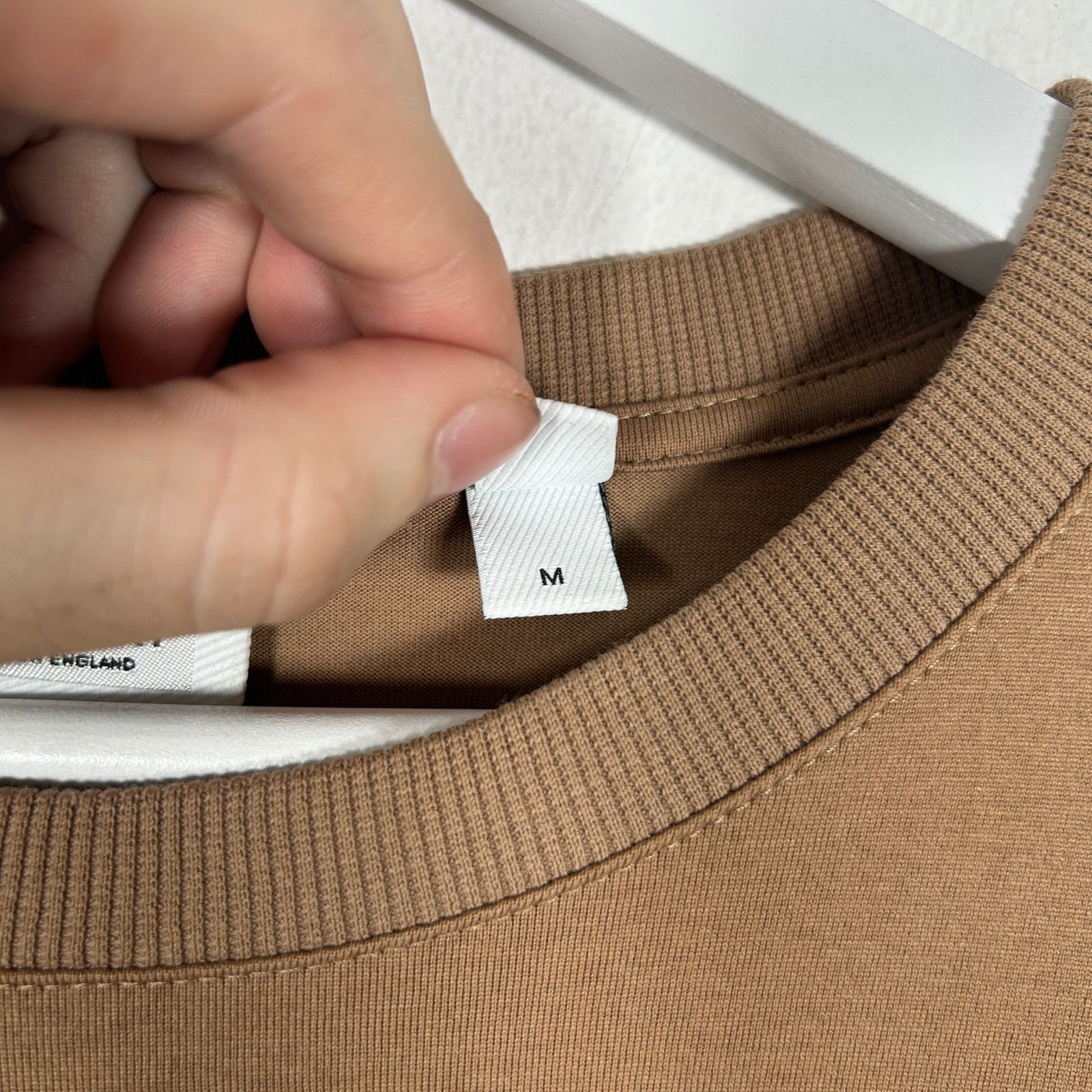 Burberry Burberry Brown Spell-out Logo T-Shirt Size M Size US M / EU 48-50 / 2 - 4 Thumbnail