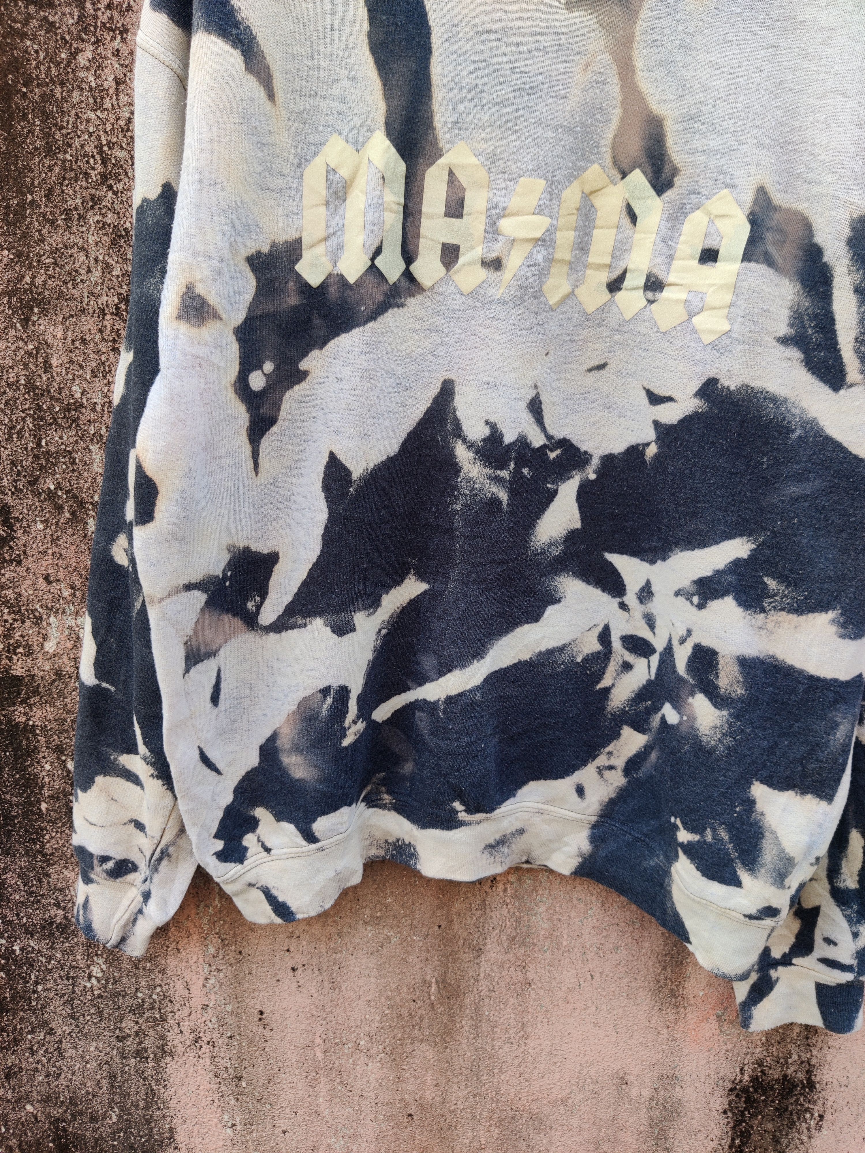 Japanese Brand × Vintage Vintage MaMa Fruit Of The Loom Abstract Bleach Sweatshirt Size US L / EU 52-54 / 3 - 3 Thumbnail