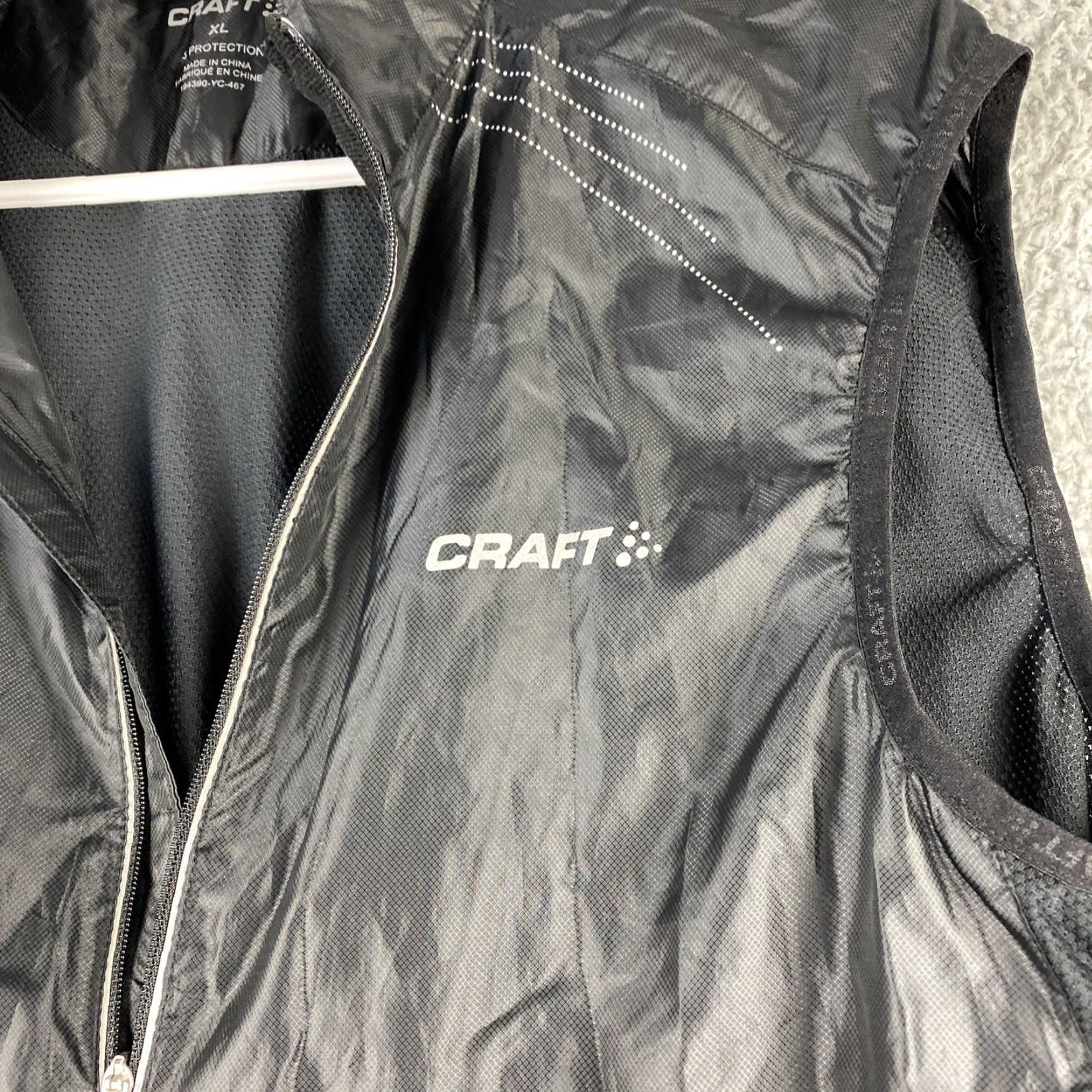 Vintage Craft Women XL Vest Black Windbreaker Zip Front Extra Light Jacket / 47-33 Size XL / US 12-14 / IT 48-50 - 2 Thumbnail